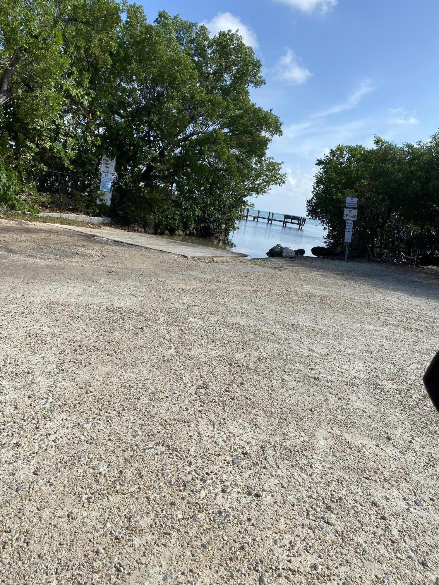 106 S Bay Harbor Drive Property Photo 12
