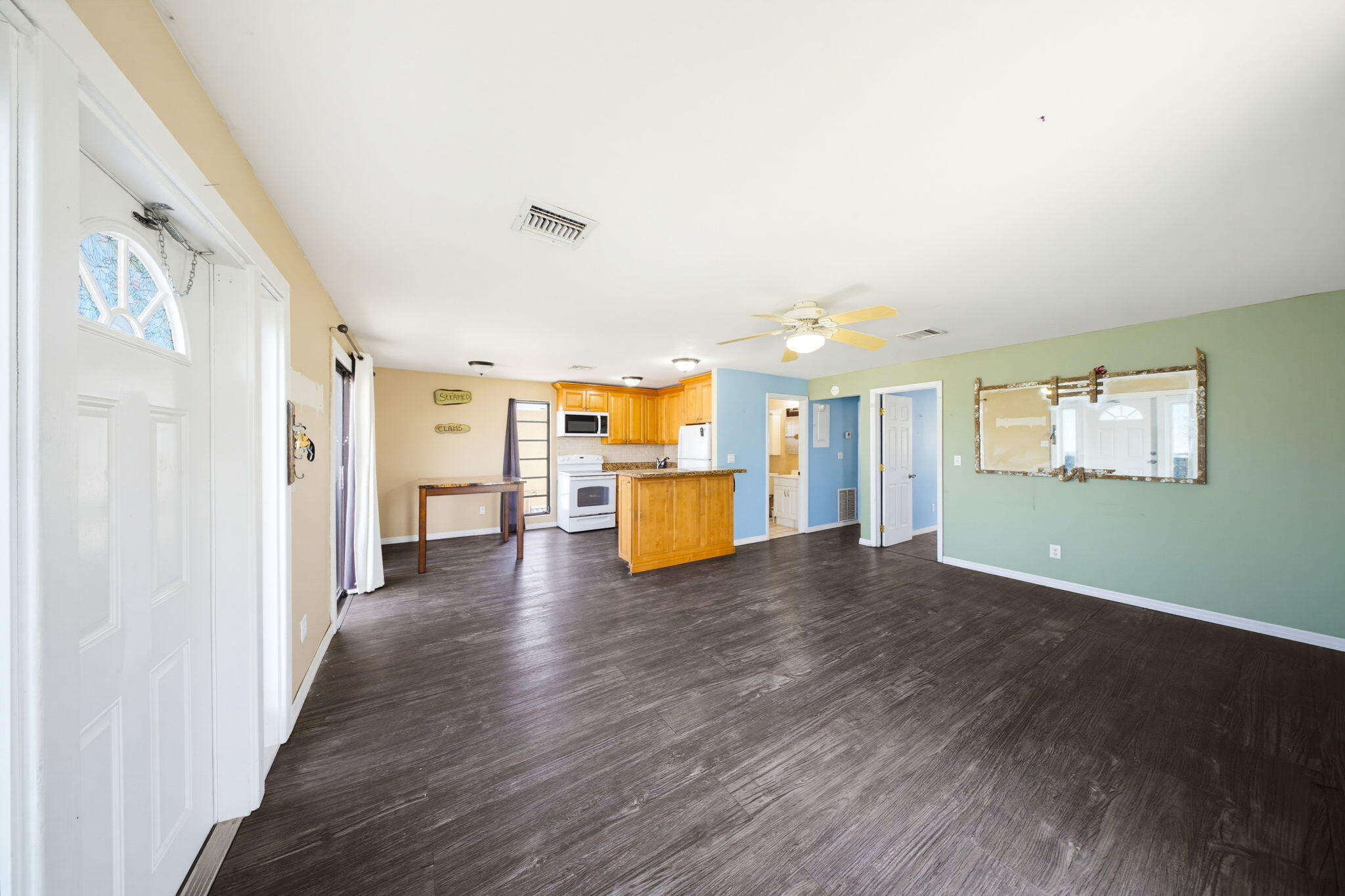 629 Powell Avenue Property Photo 14