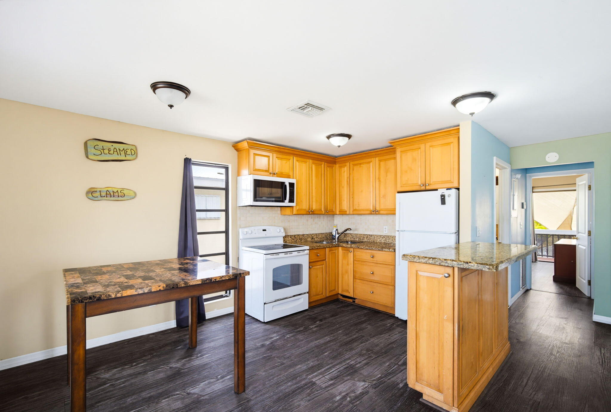 629 Powell Avenue Property Photo 16