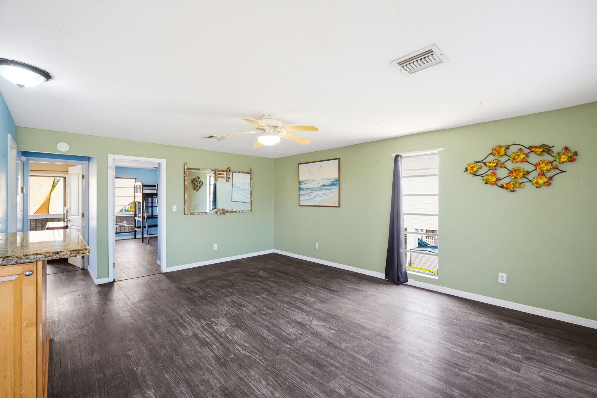 629 Powell Avenue Property Photo 19