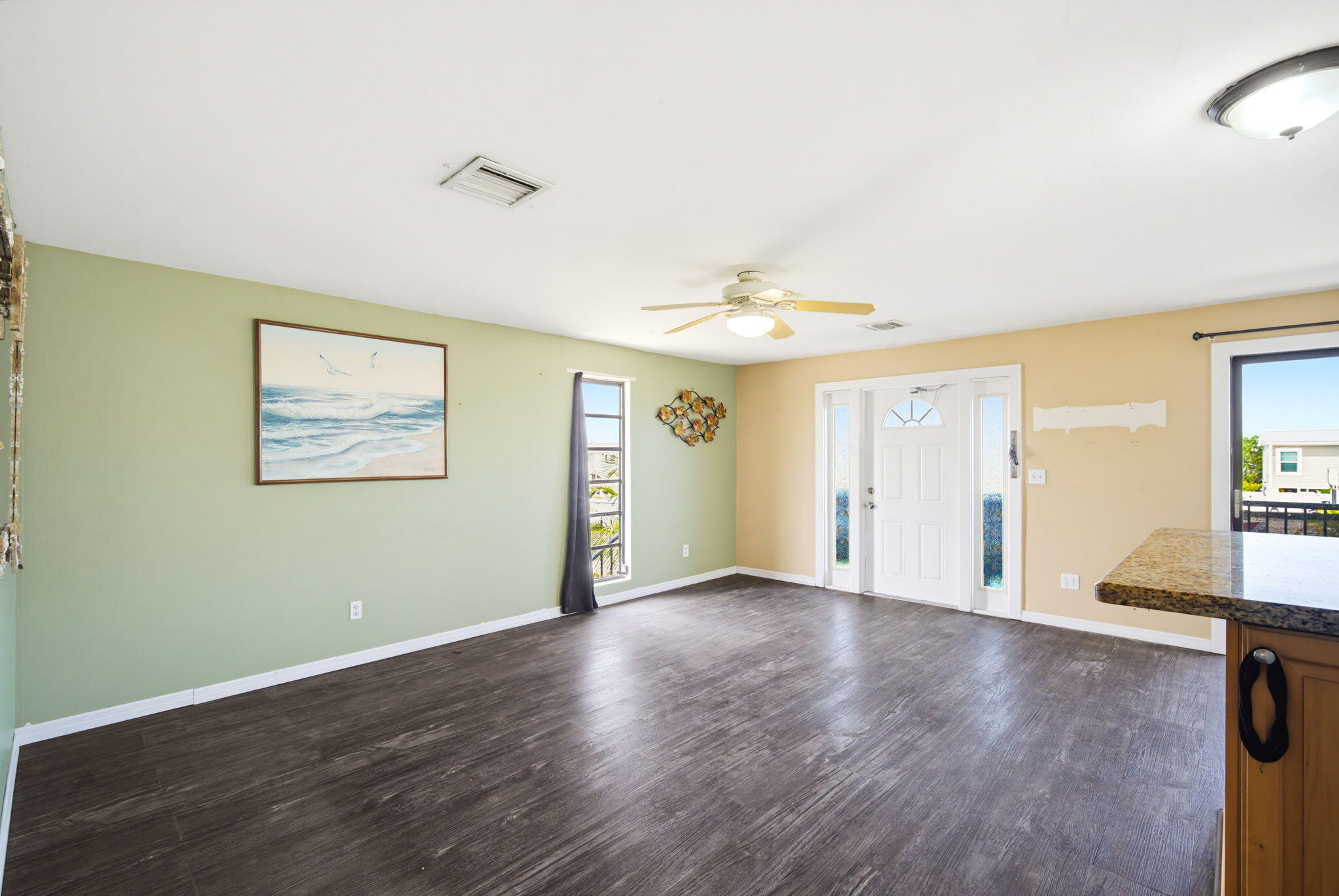 629 Powell Avenue Property Photo 20