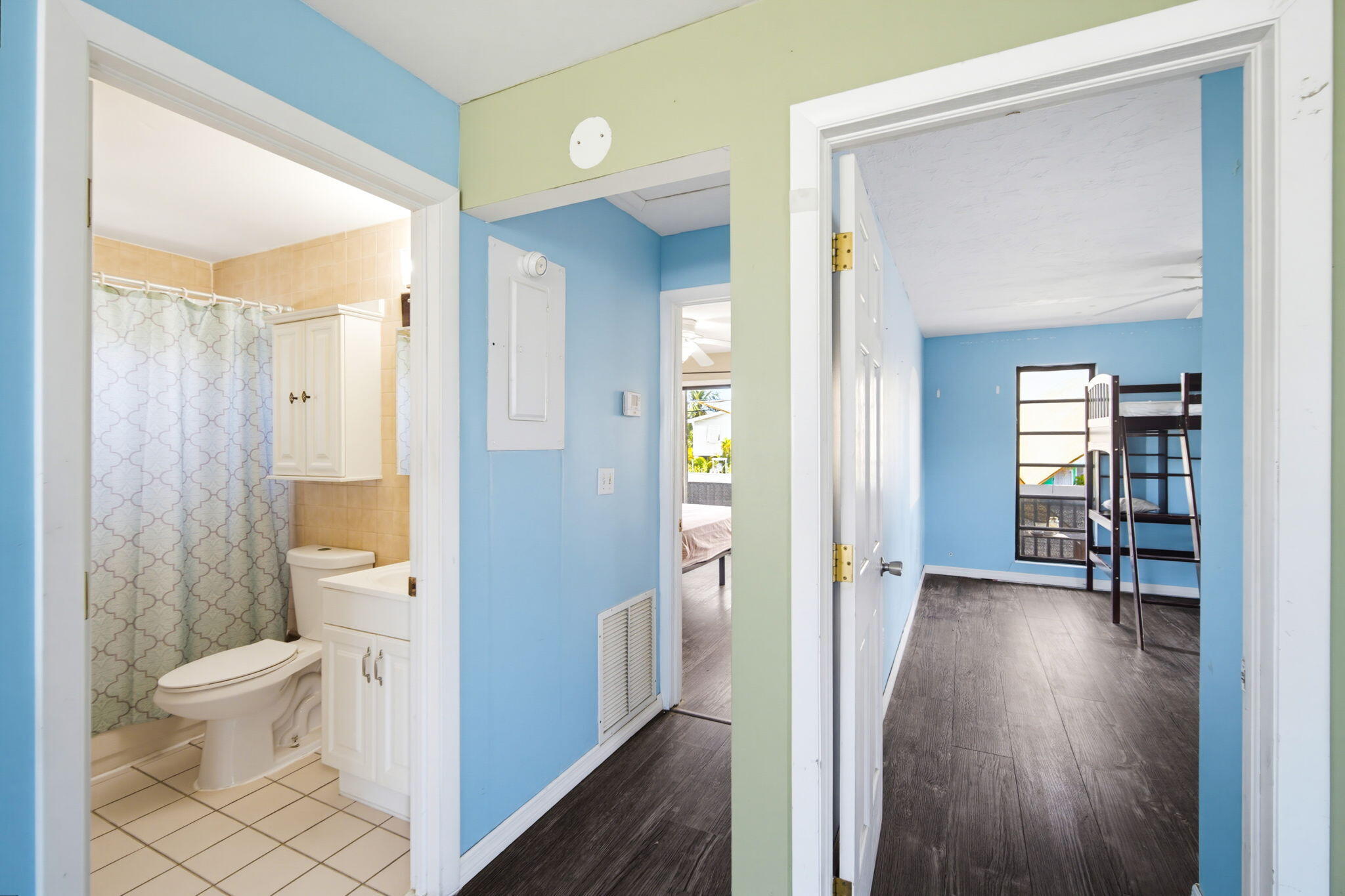 629 Powell Avenue Property Photo 22