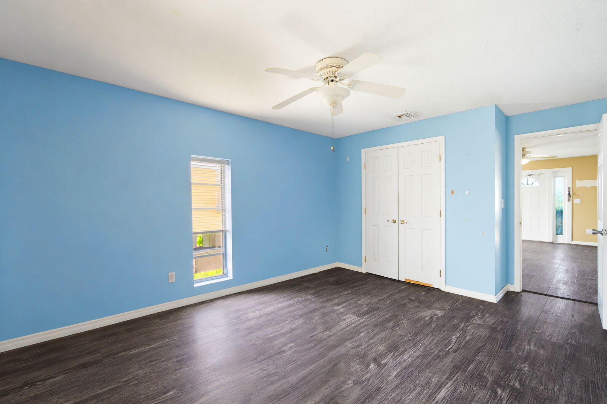 629 Powell Avenue Property Photo 27