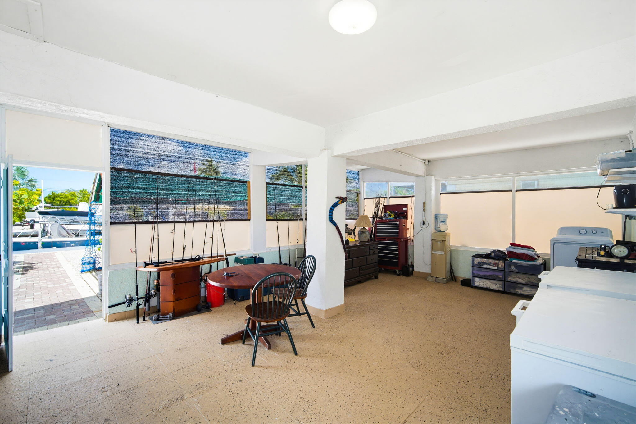 629 Powell Avenue Property Photo 46