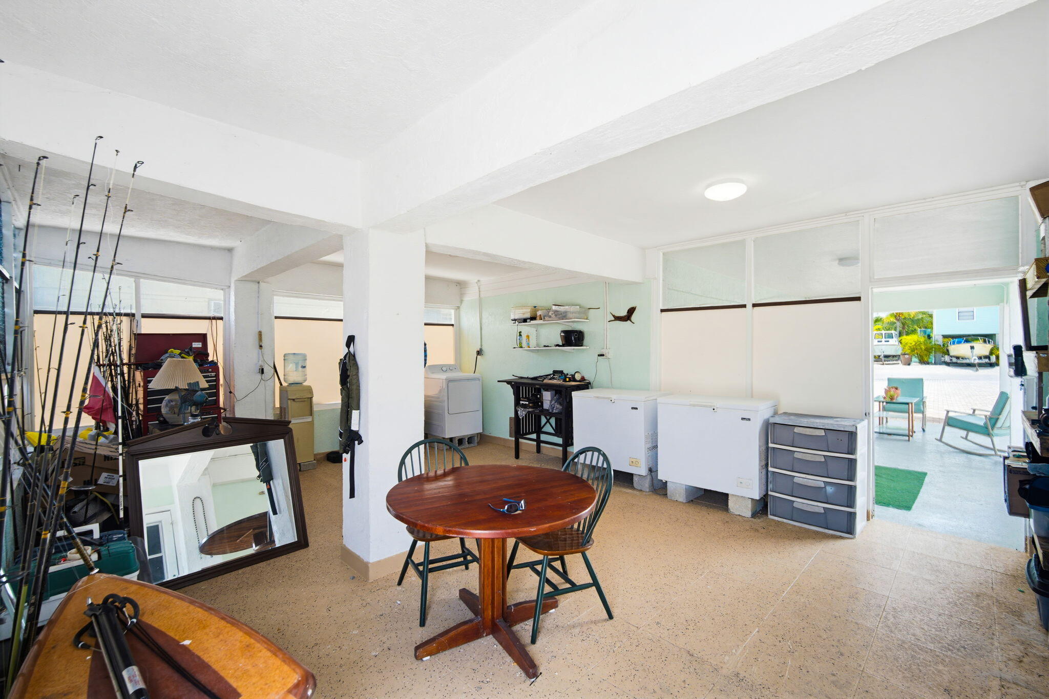 629 Powell Avenue Property Photo 47
