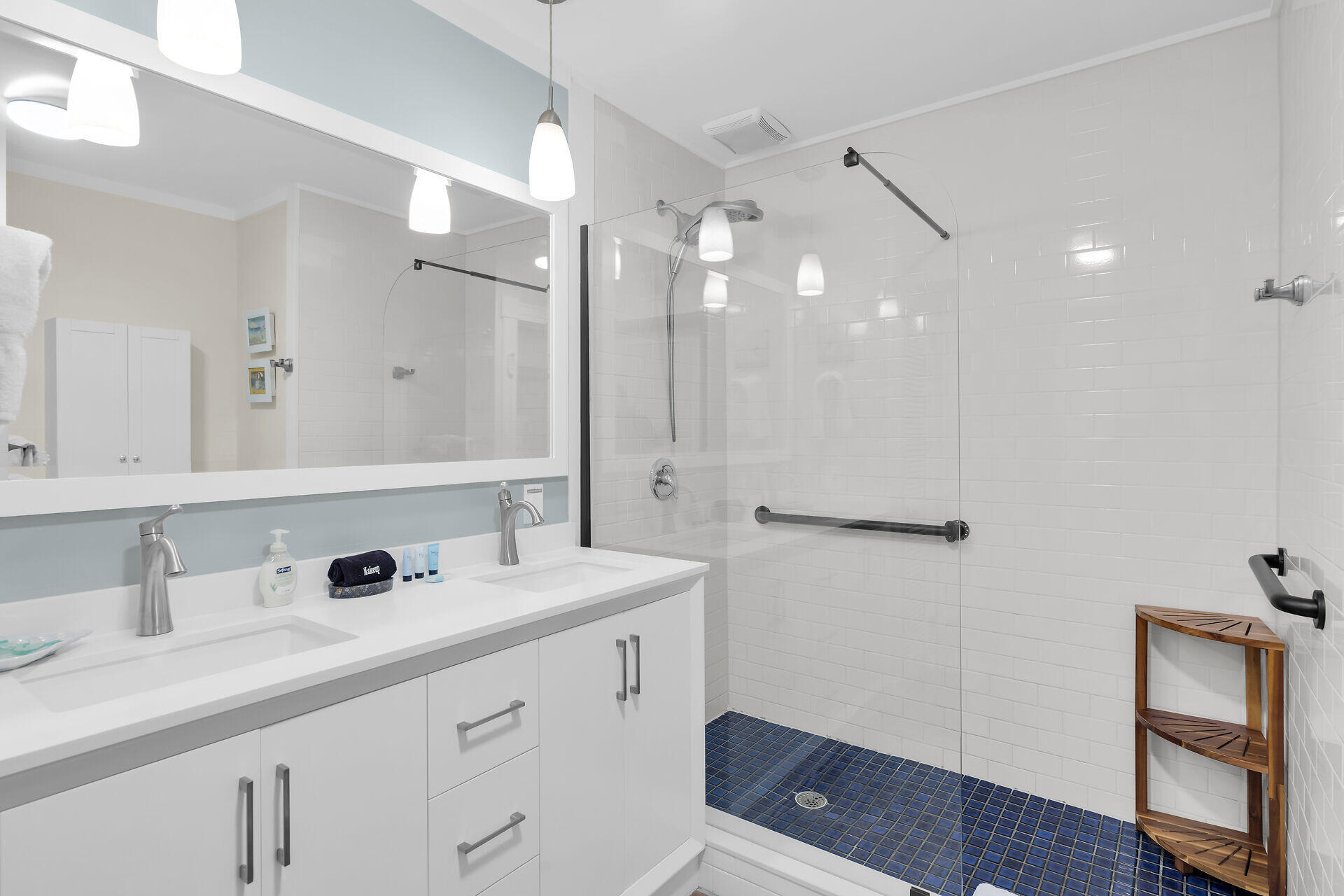 1009 Whitehead Street Property Photo 17