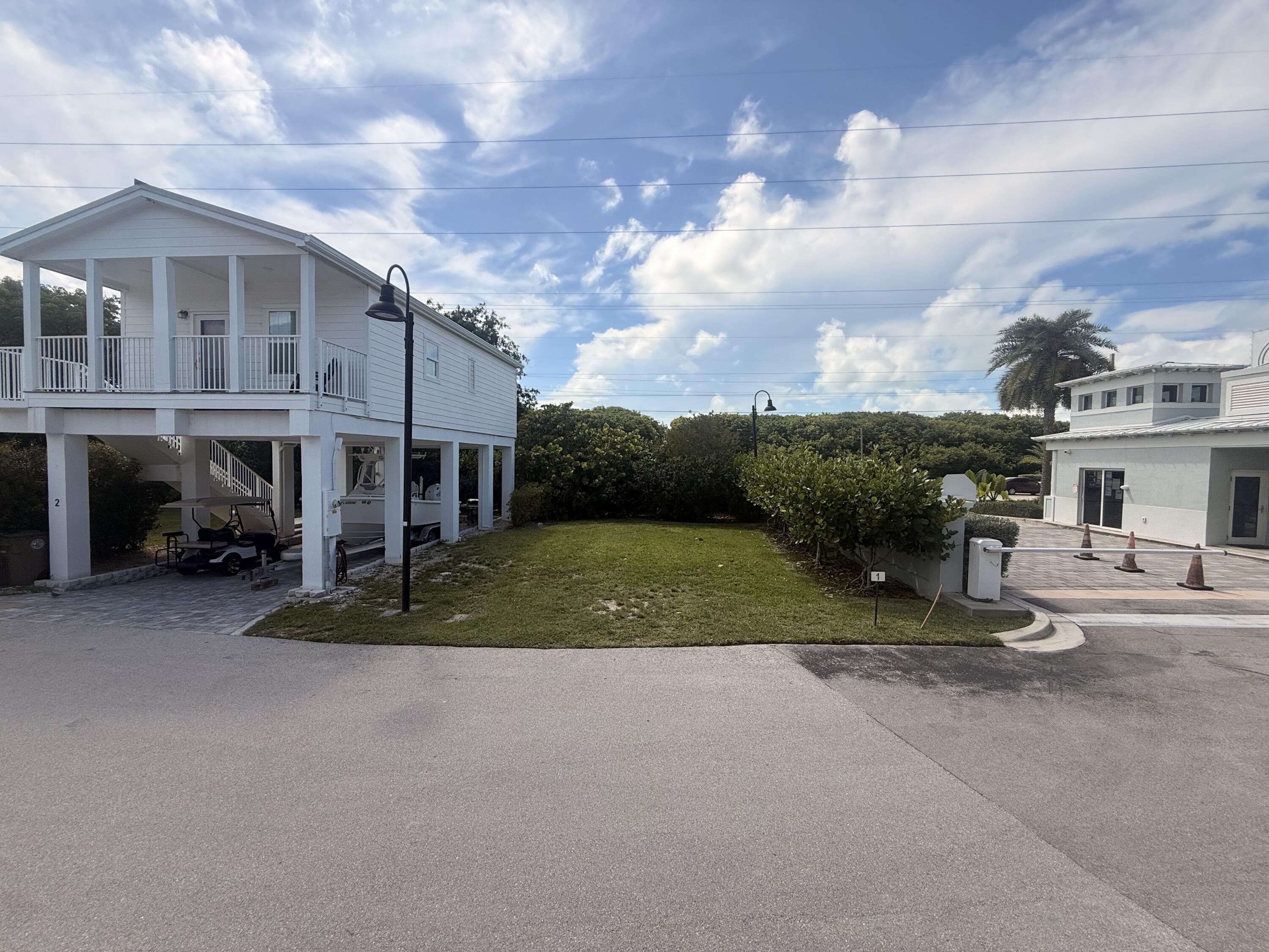 94825 Overseas Highway 1 Property Photo 2