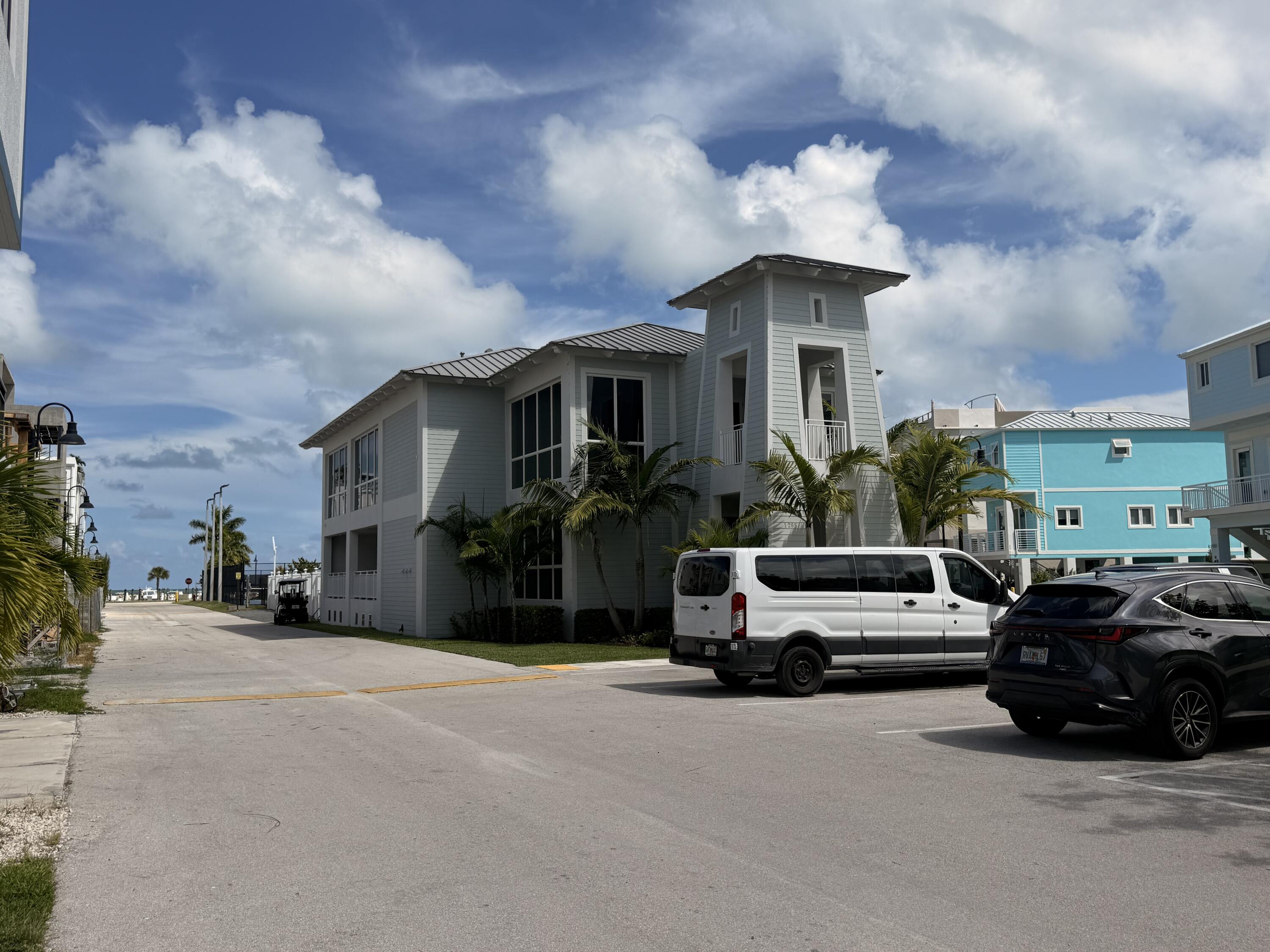 94825 Overseas Highway 1 Property Photo 4