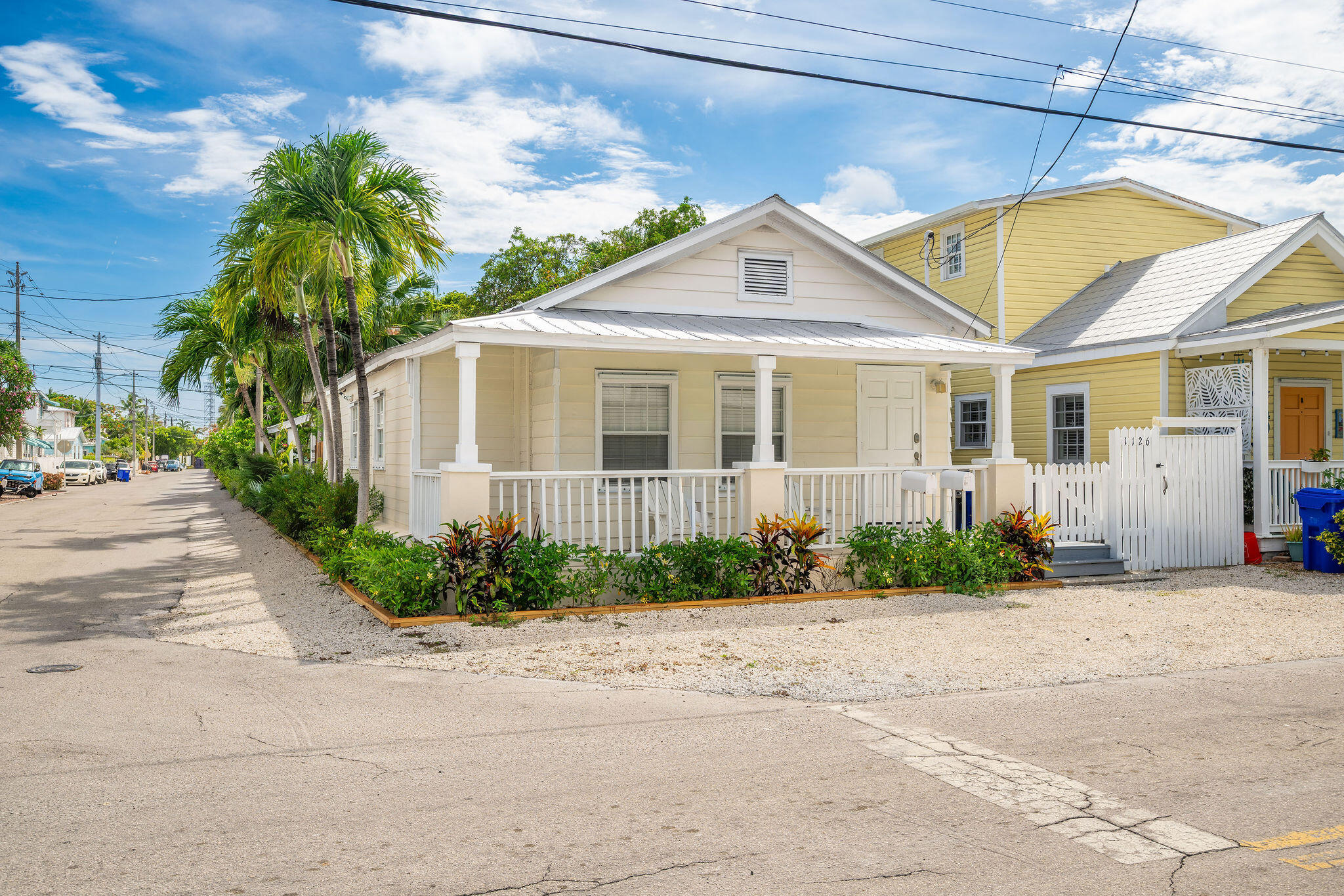 1126 Grinnell Street Property Photo 1