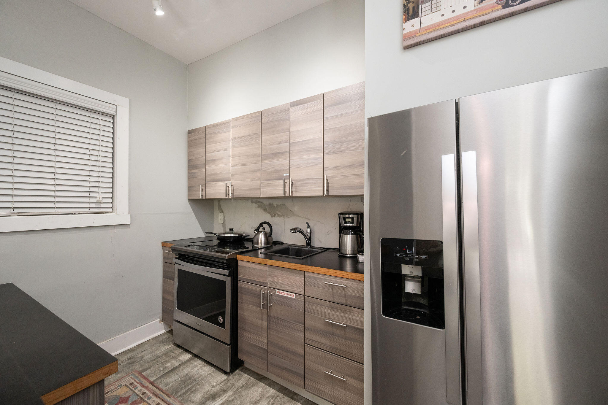1126 Grinnell Street Property Photo 9