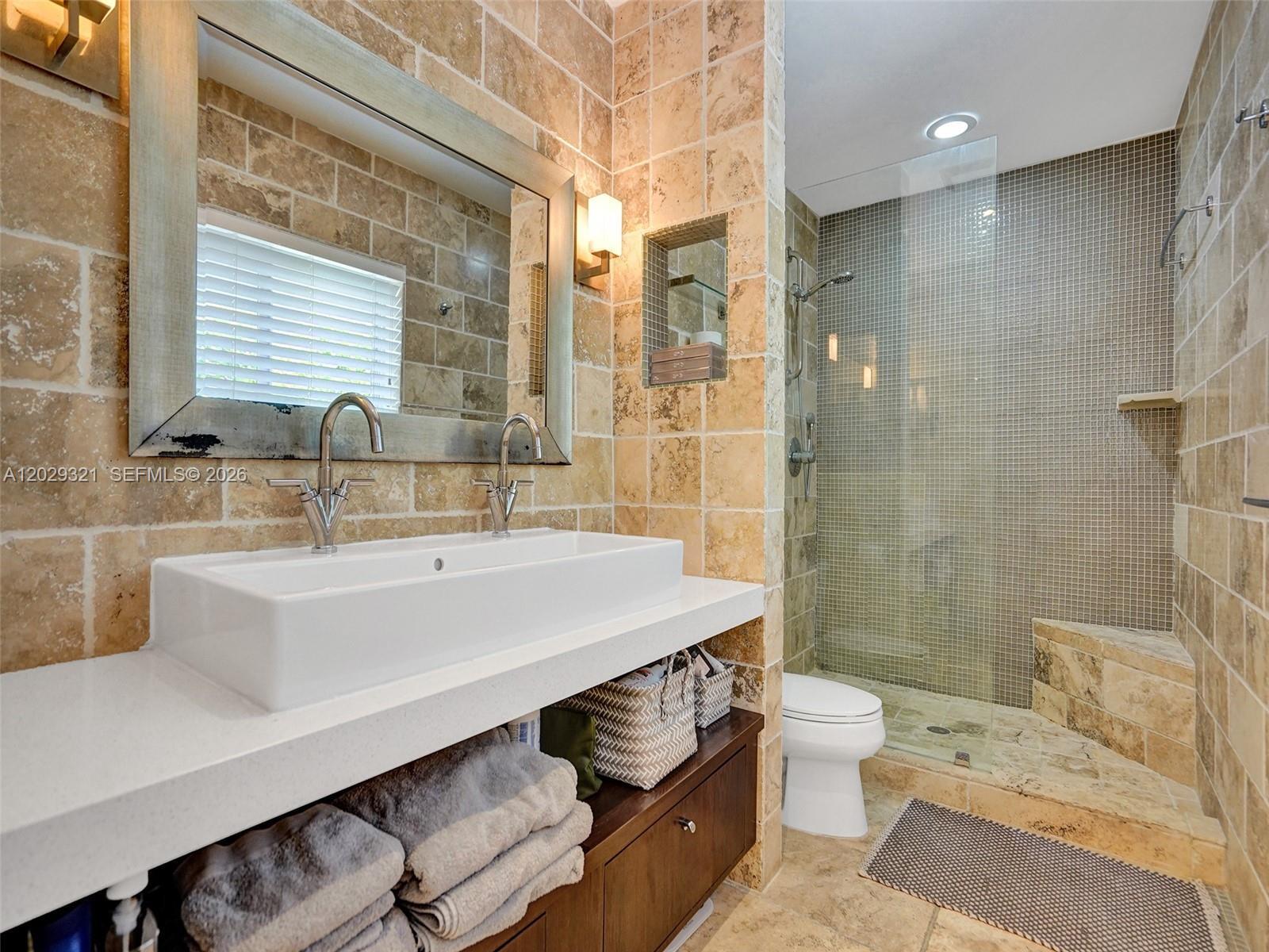 1912 Ne 119th Road Property Photo 47