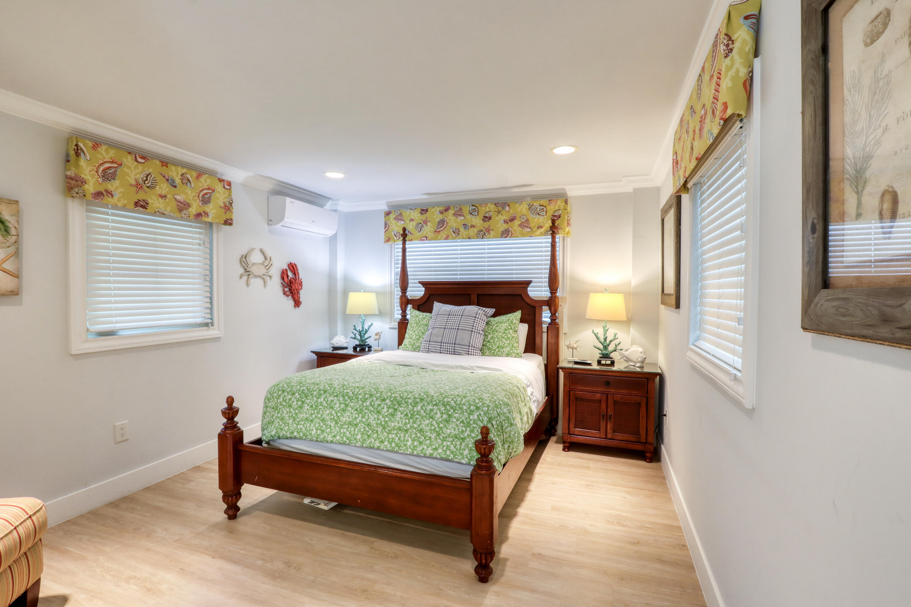 214 Aberdeen Court Property Photo 48