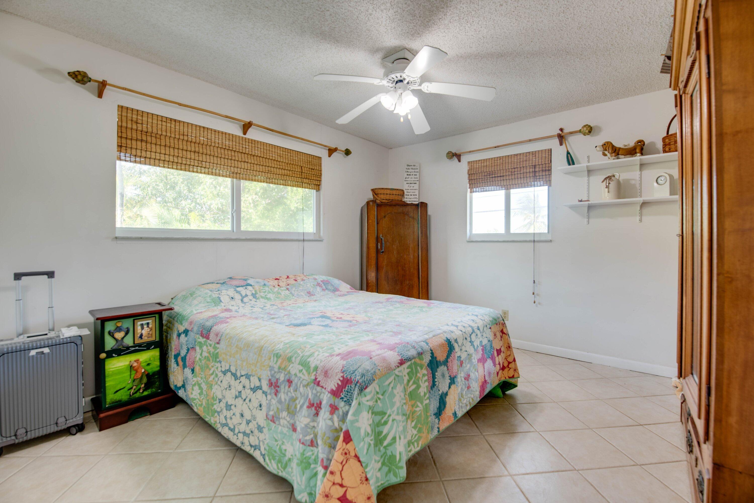 27426 Martinique Lane Property Photo 14