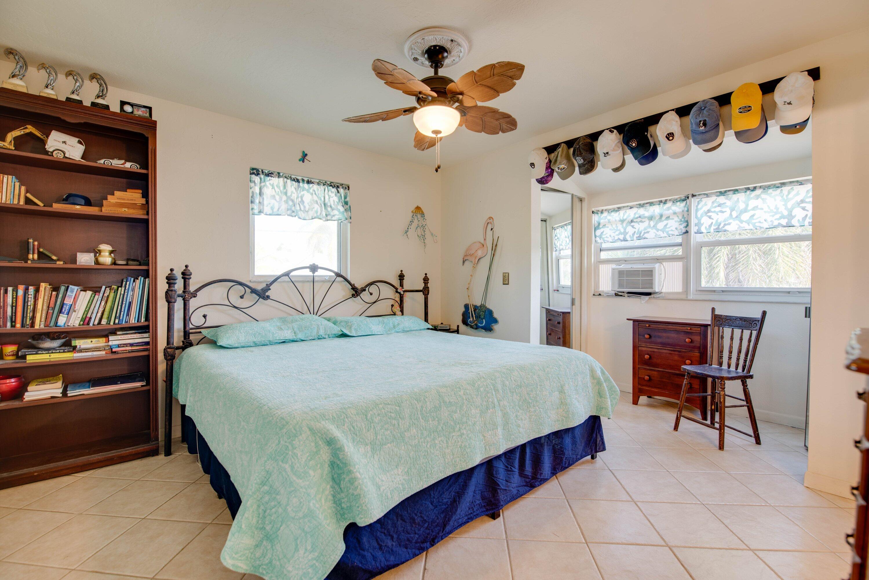 27426 Martinique Lane Property Photo 15