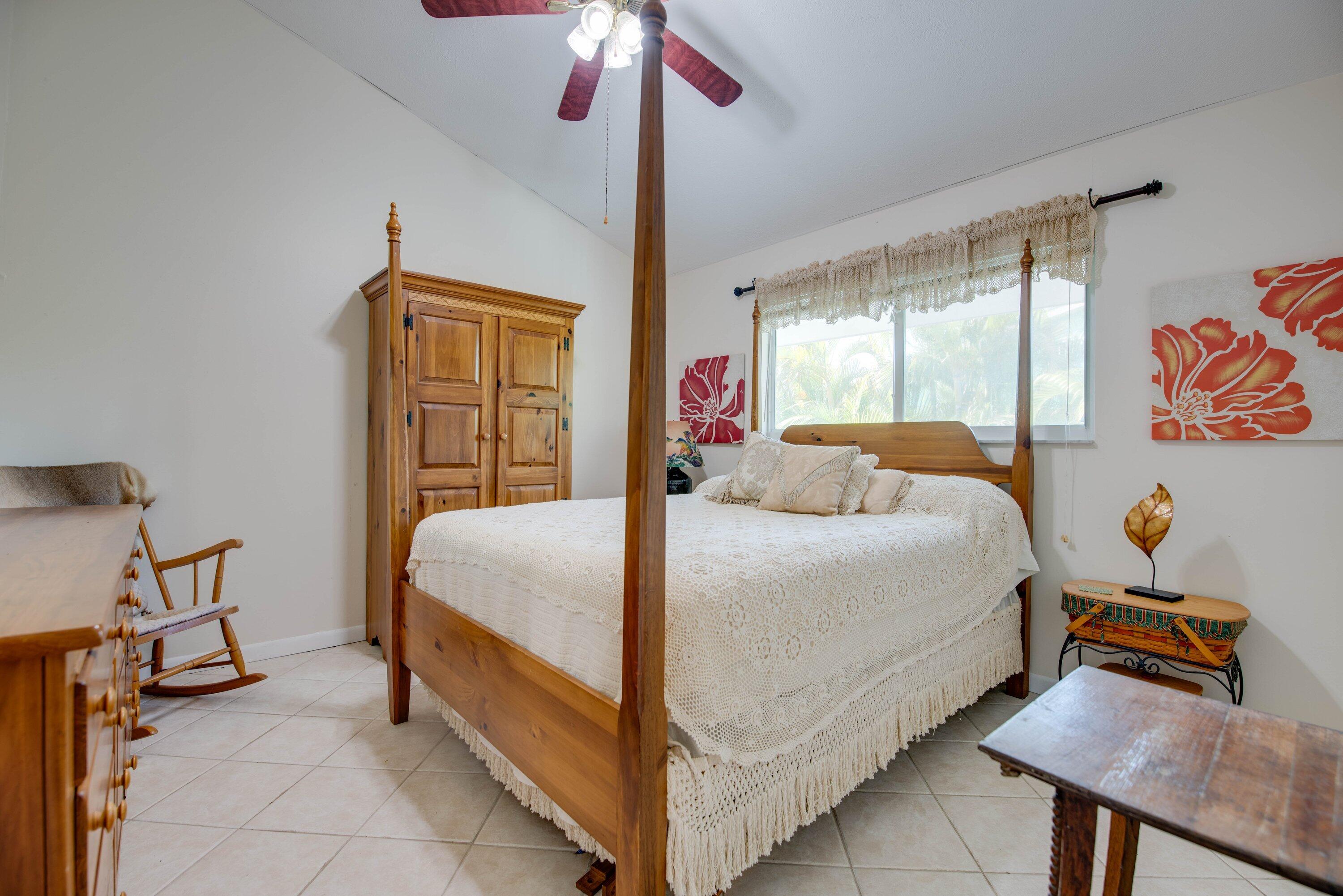27426 Martinique Lane Property Photo 17