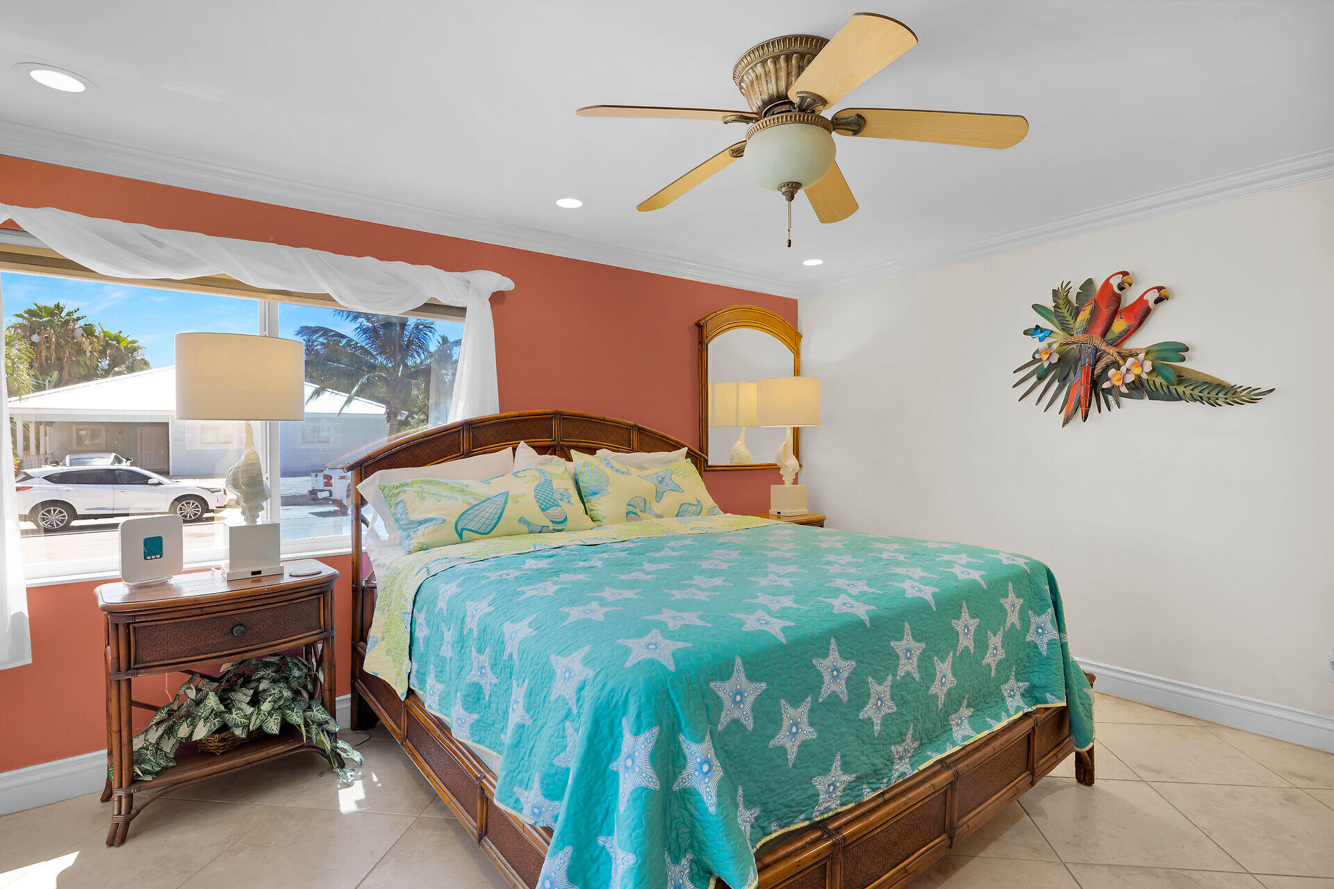 271 3rd Street Property Photo 18