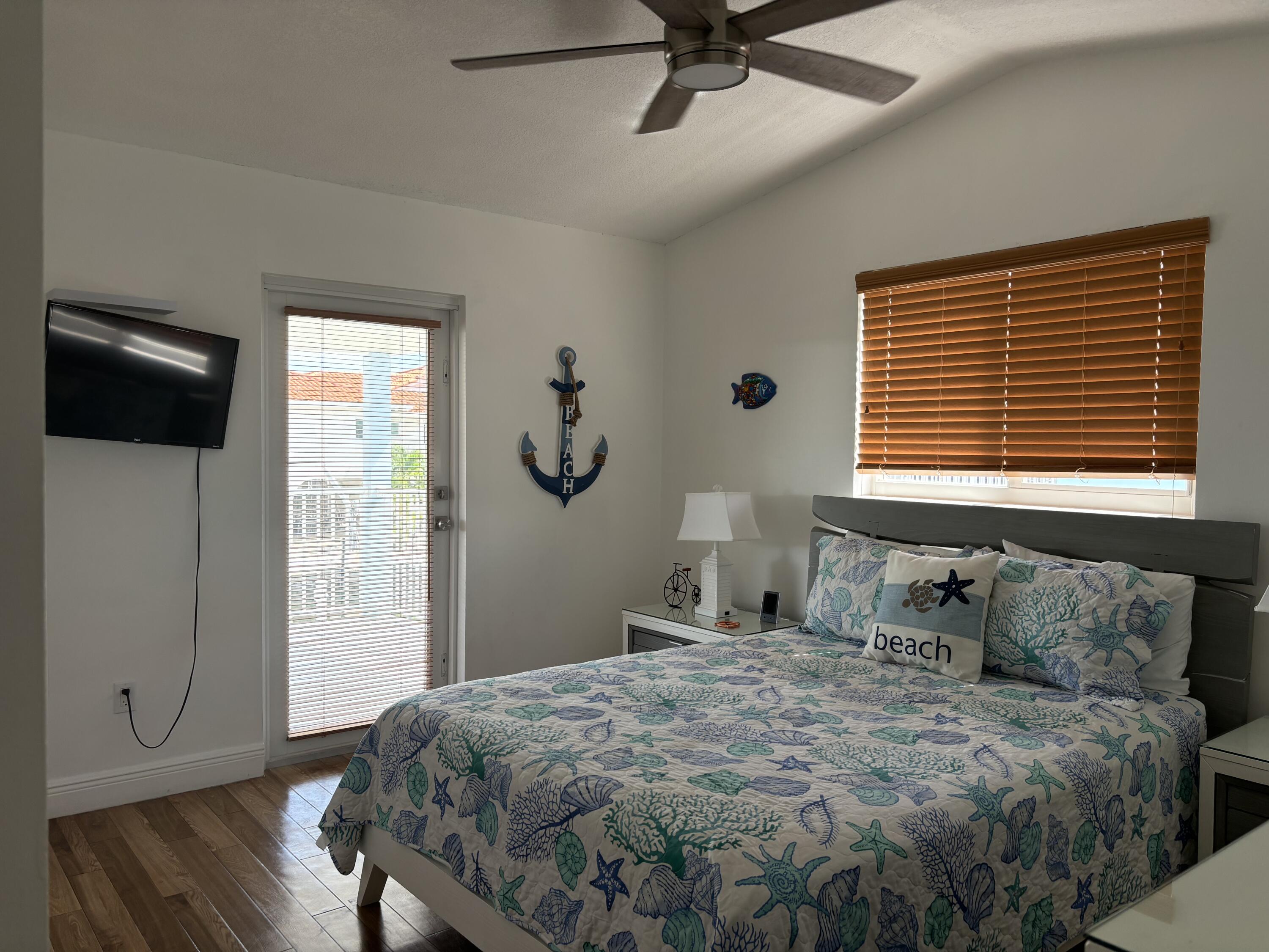 9502 Aviation Boulevard 9502 Property Photo 13