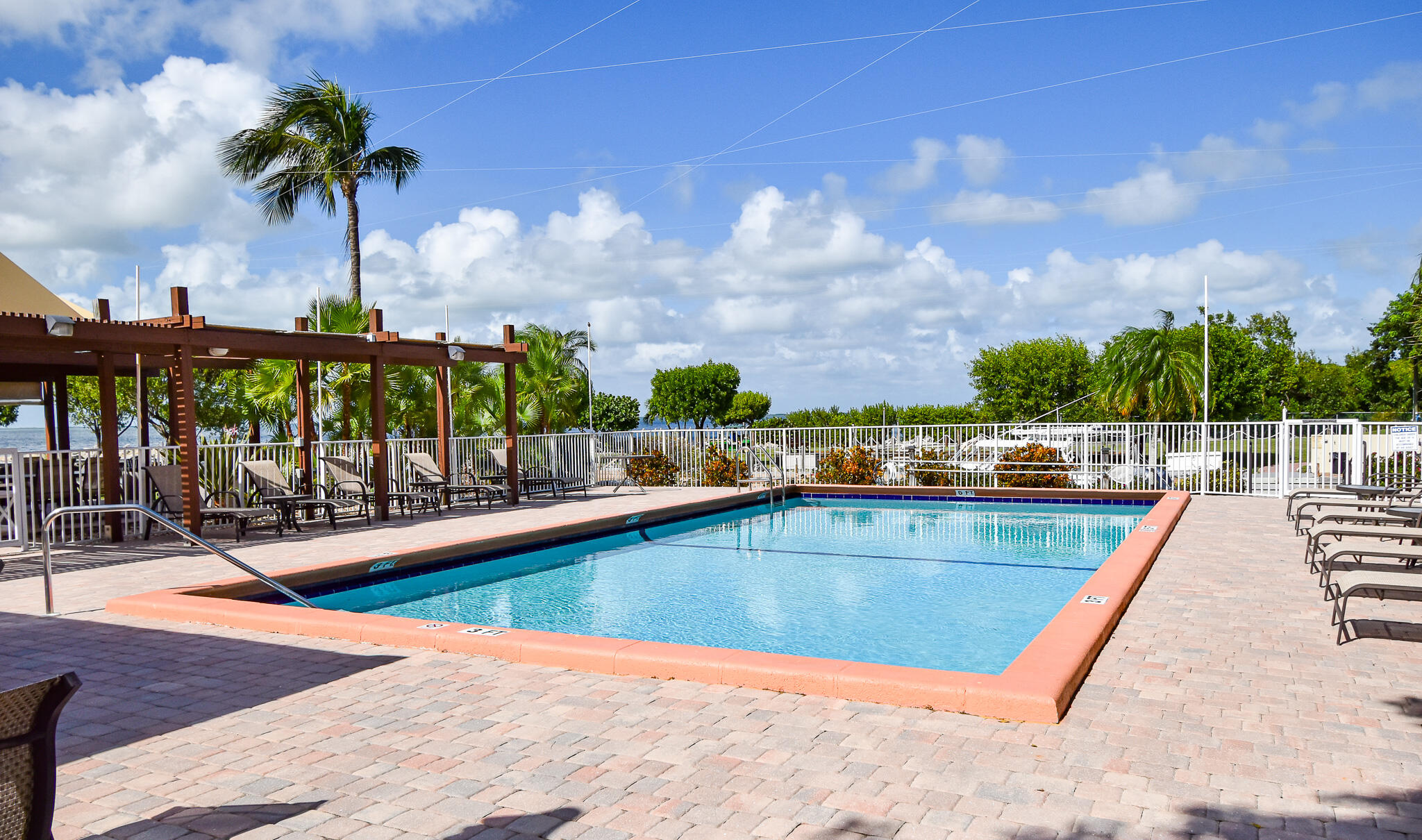 104500 Overseas Highway Apt A403 Property Photo 31