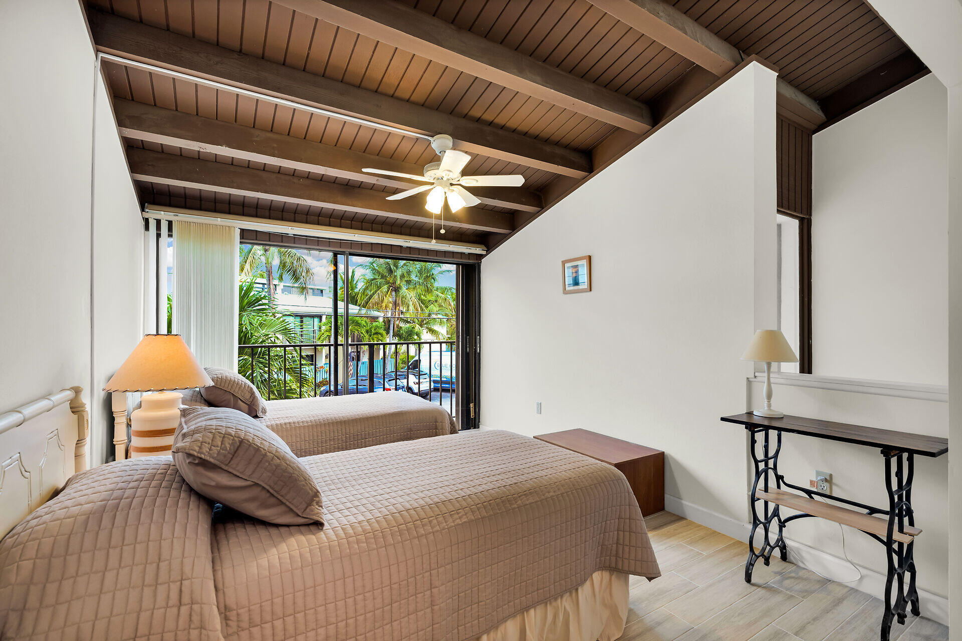 87200 Overseas Highway D3 Property Photo 22