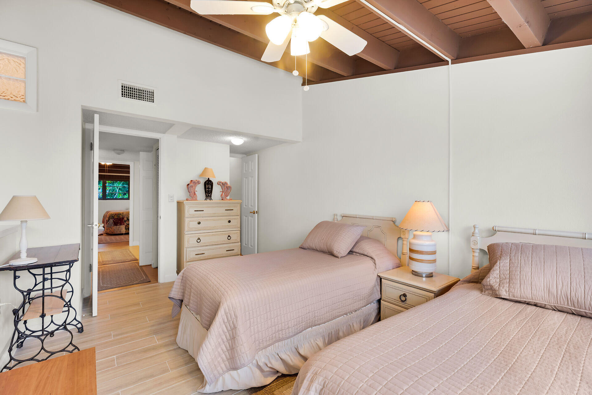 87200 Overseas Highway D3 Property Photo 23