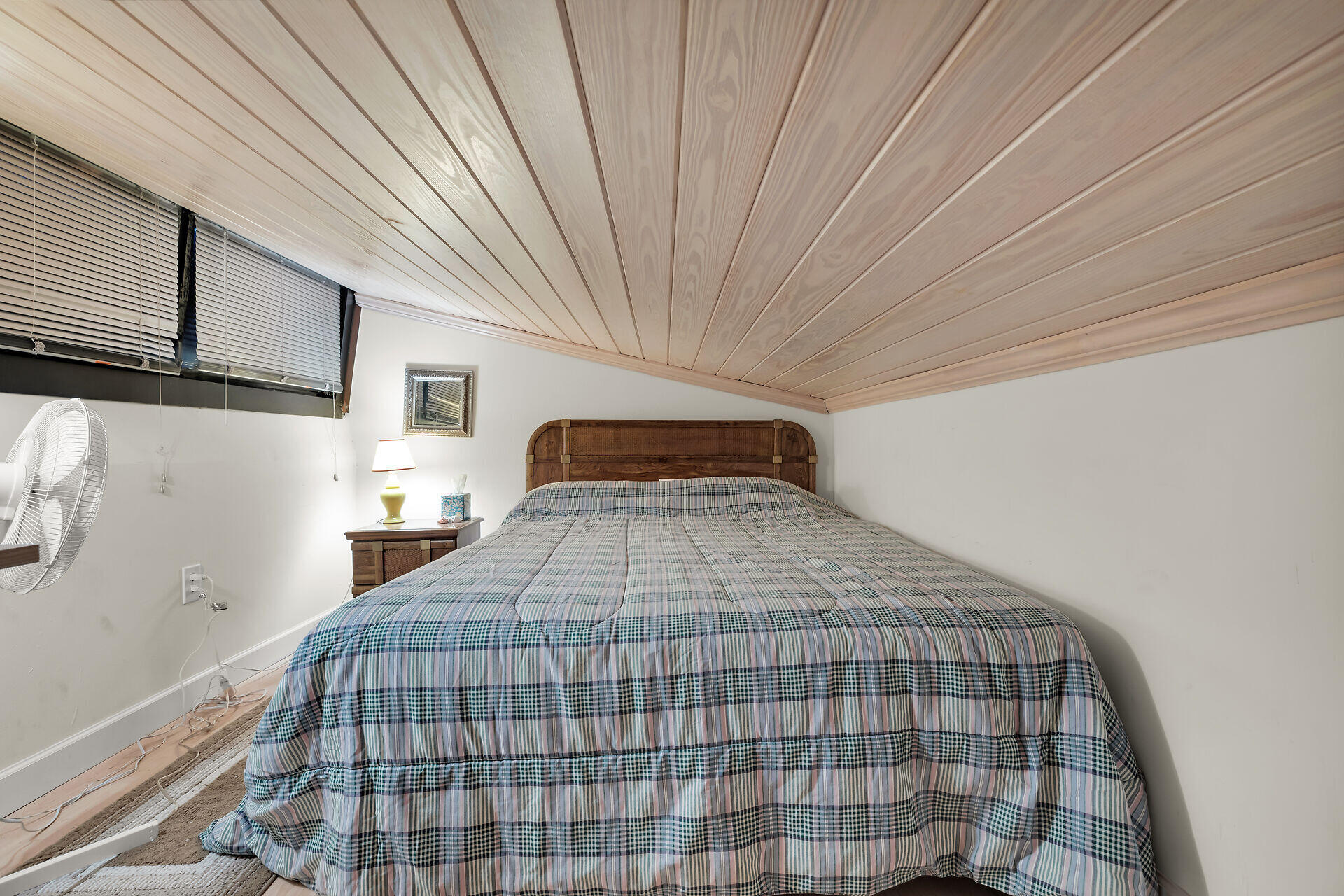 87200 Overseas Highway D3 Property Photo 25