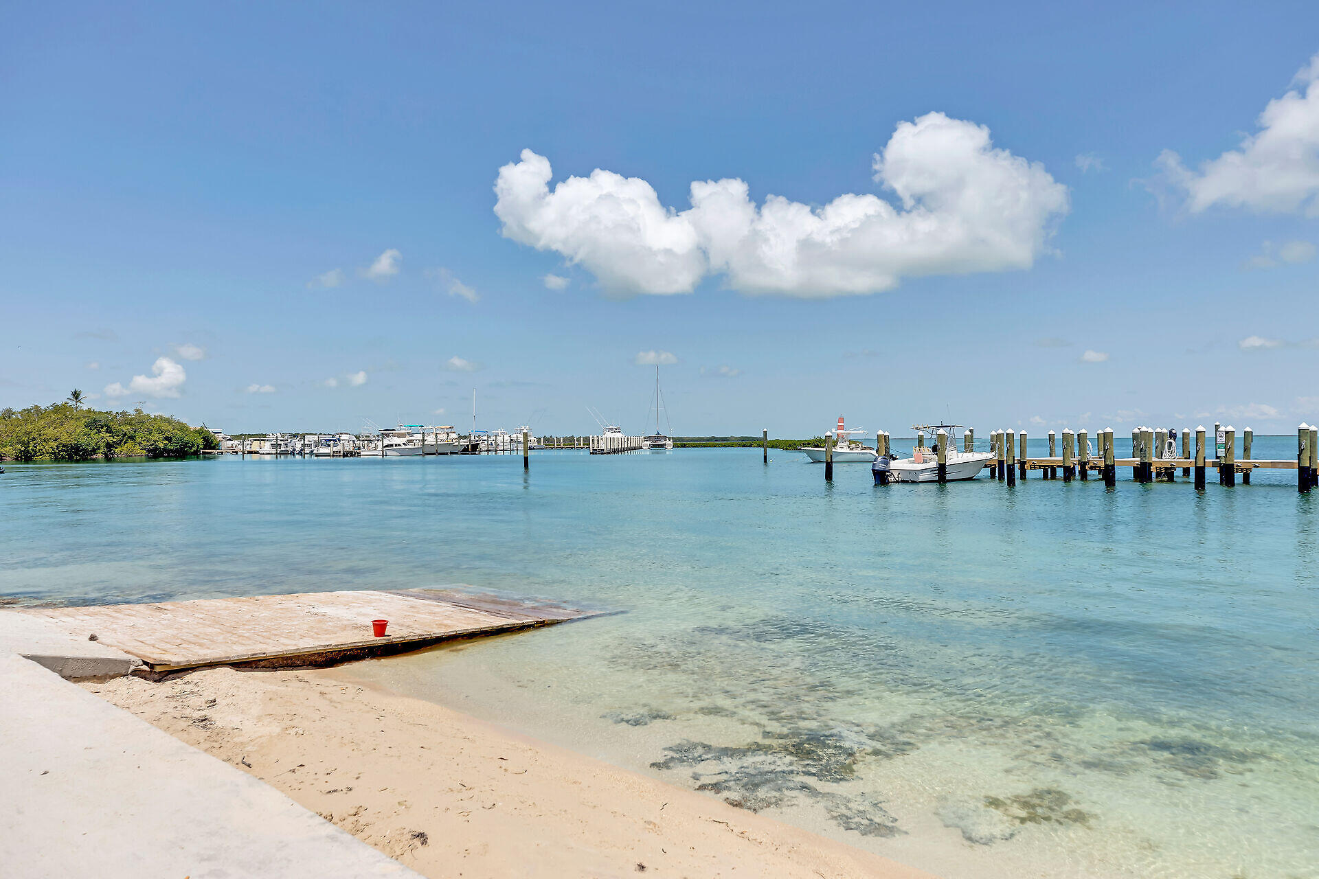 87200 Overseas Highway D3 Property Photo 32
