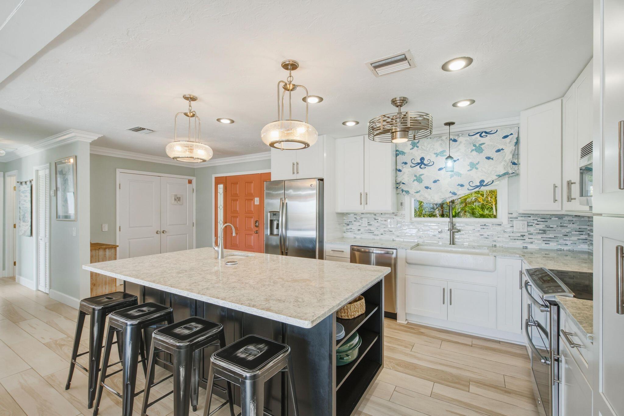 540 Sombrero Beach Road Property Photo 10