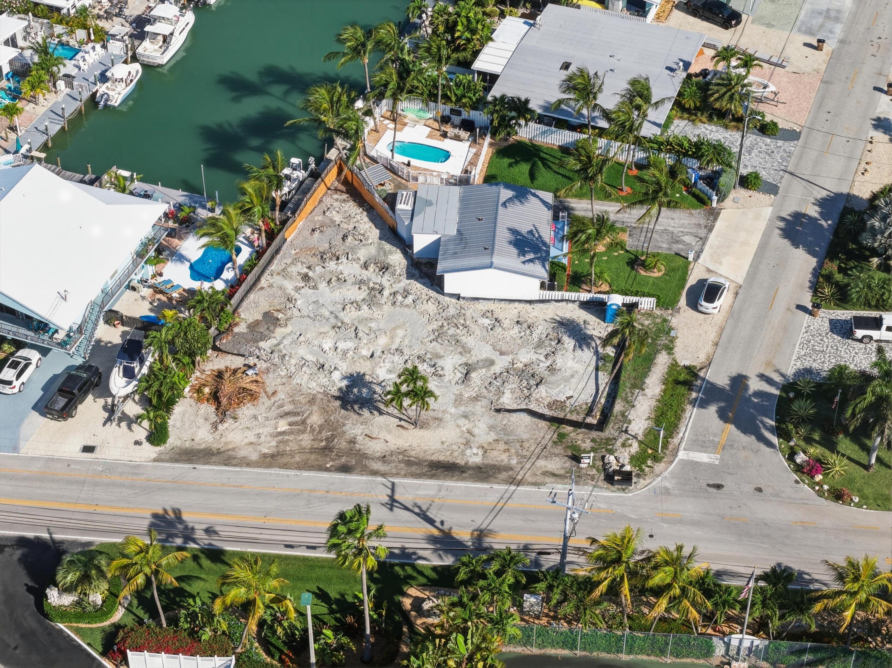 1000 W Ocean Drive Property Photo 3