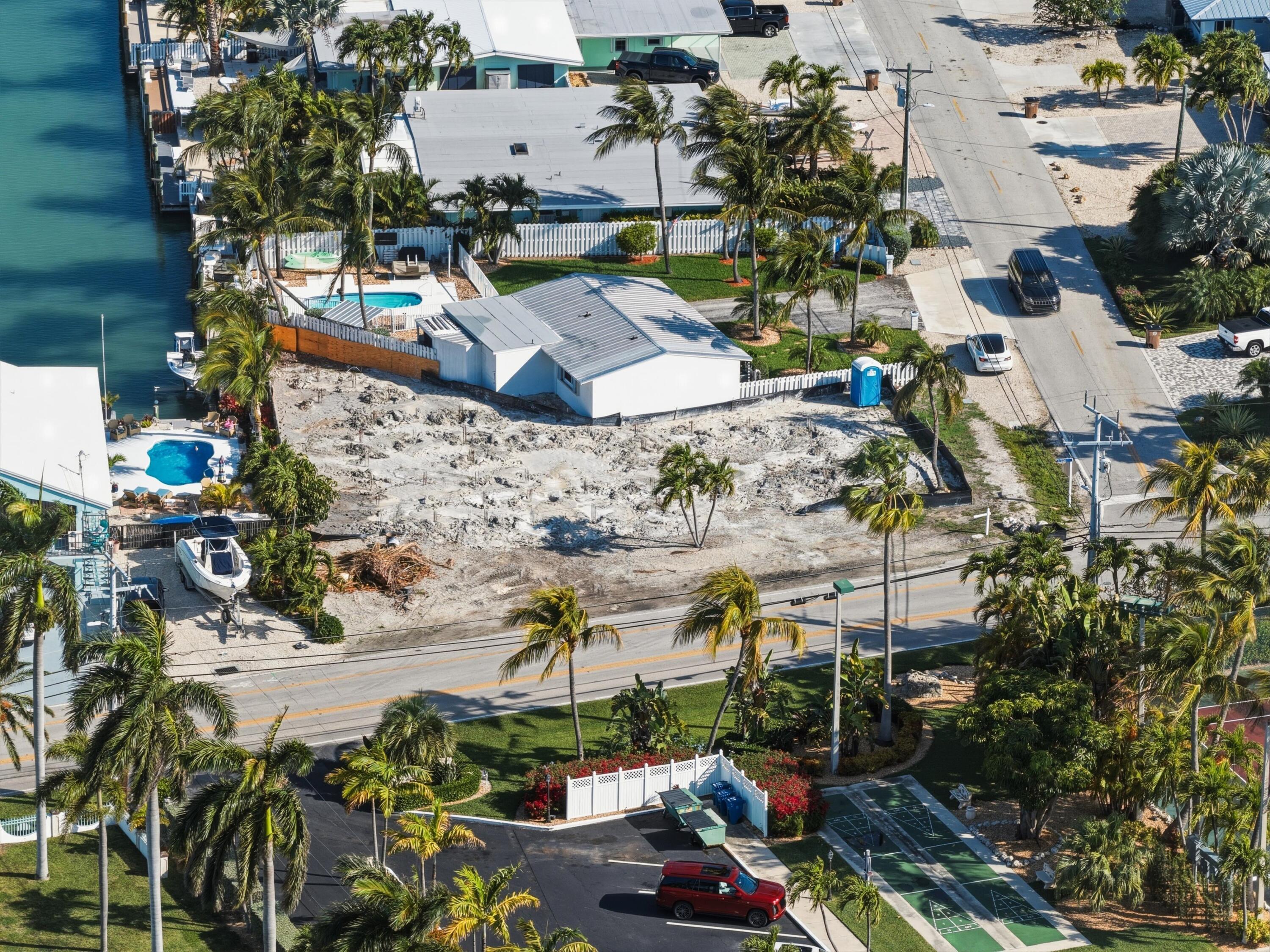 1000 W Ocean Drive Property Photo 8