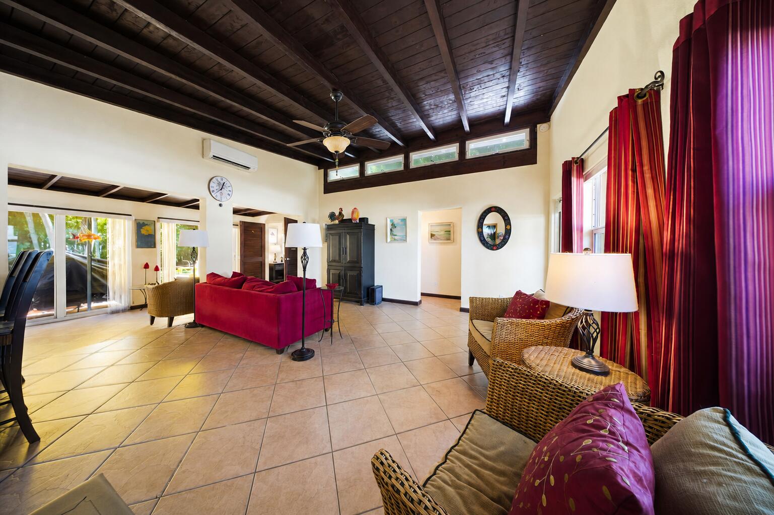 3715 Flagler Avenue Property Photo 8