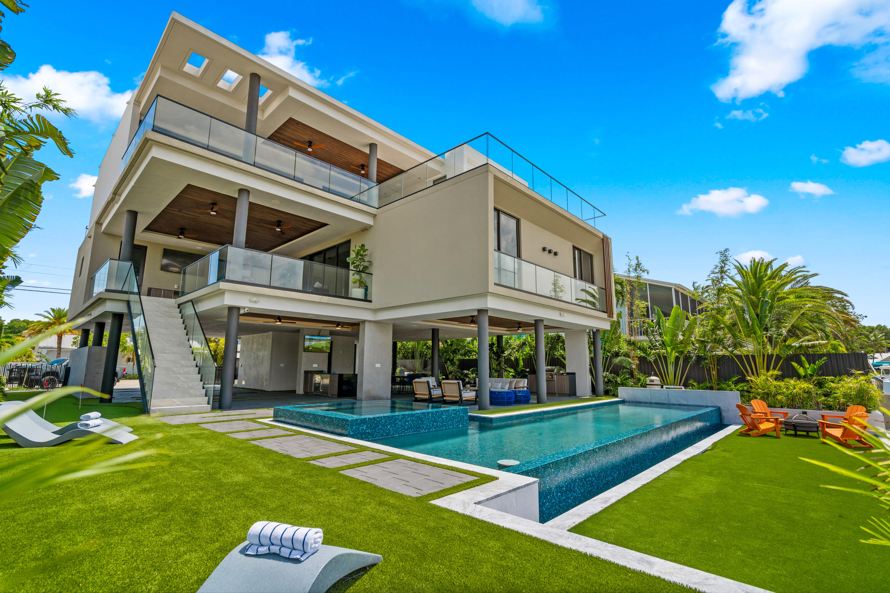 16 S Exuma Road Property Photo 8