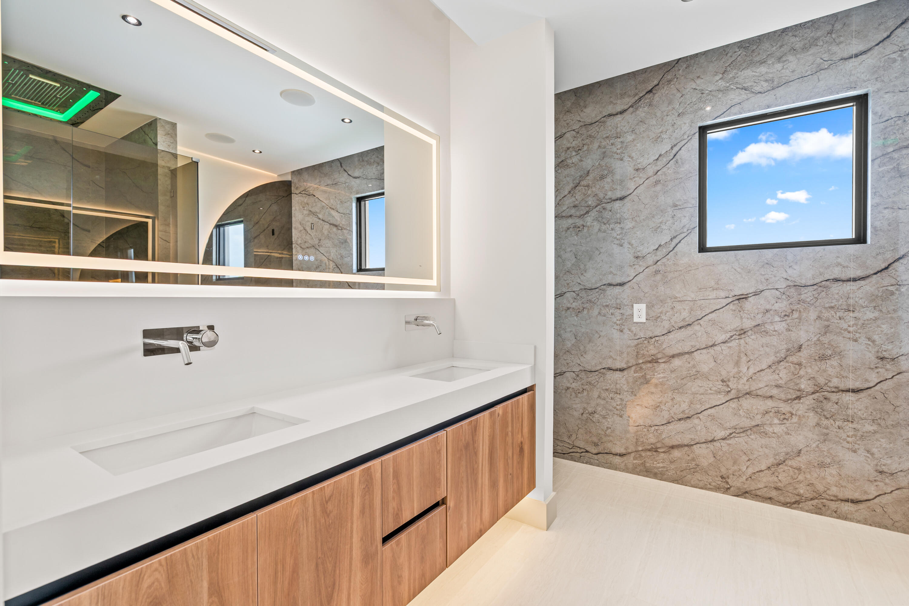 16 S Exuma Road Property Photo 34