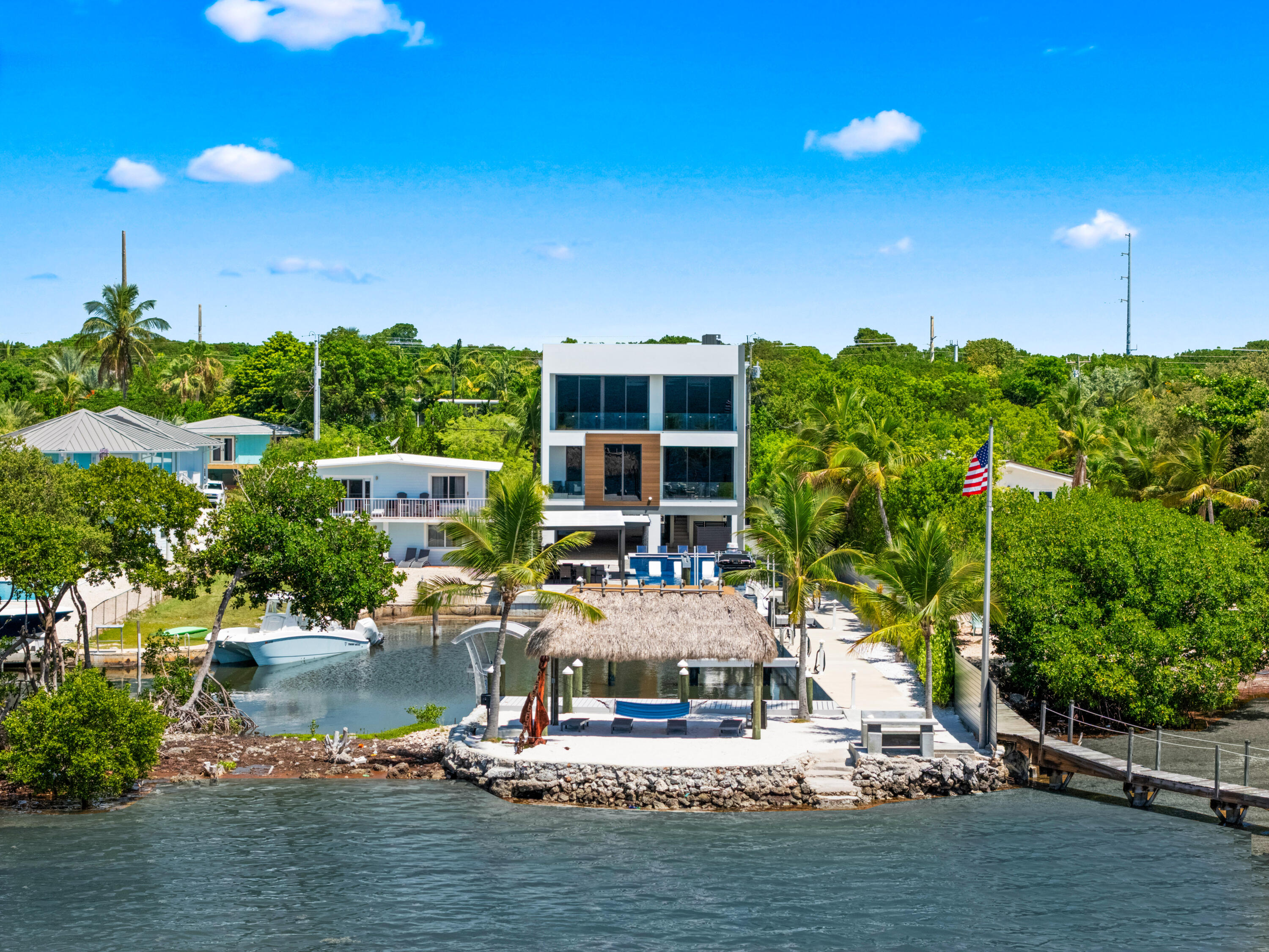 16 Seaside Avenue Property Photo 111