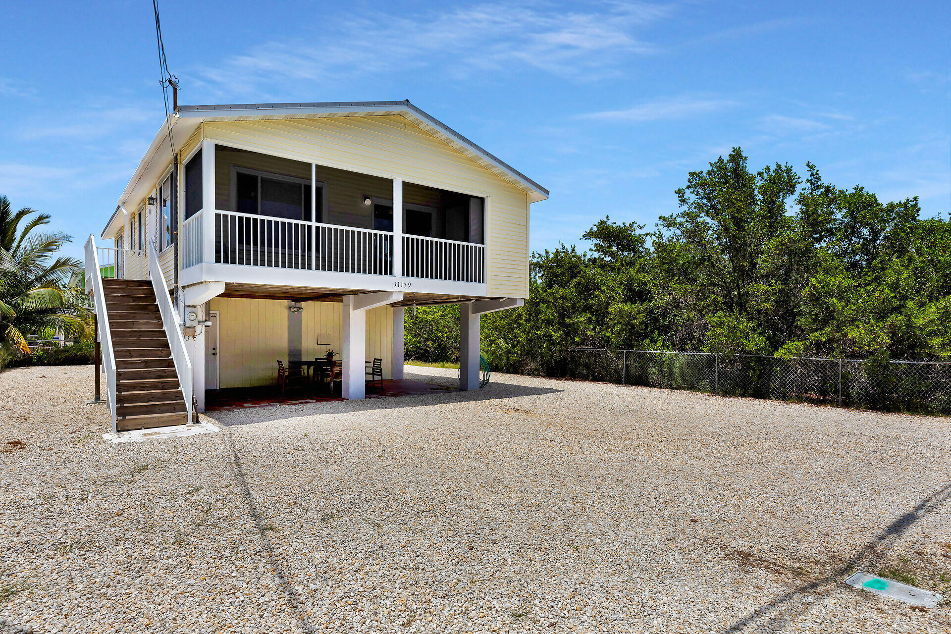 31179 Avenue H Property Photo 5