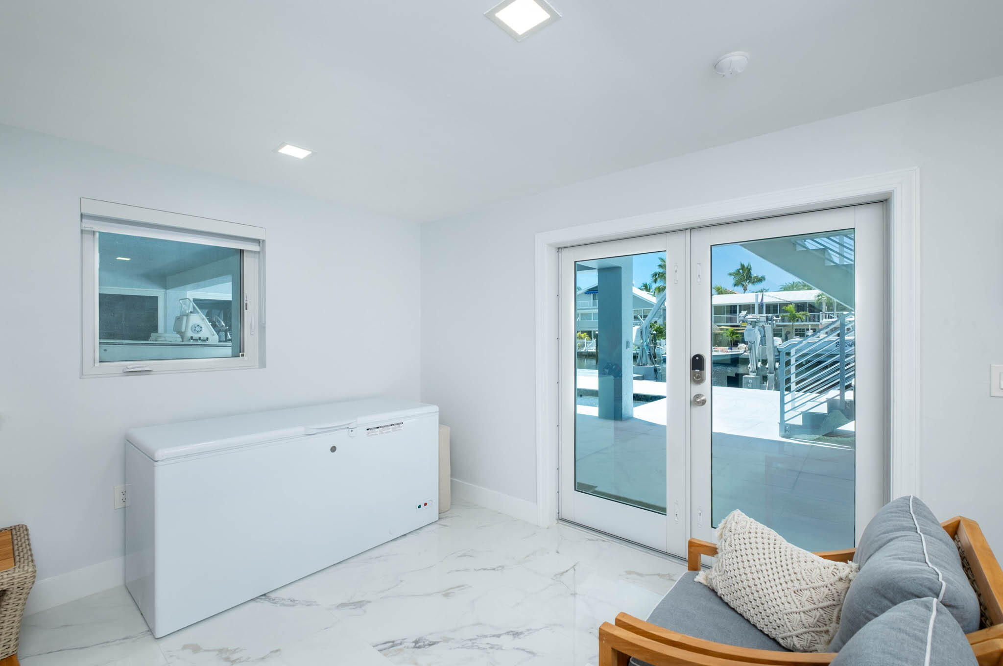109 Giardino Drive Property Photo 12