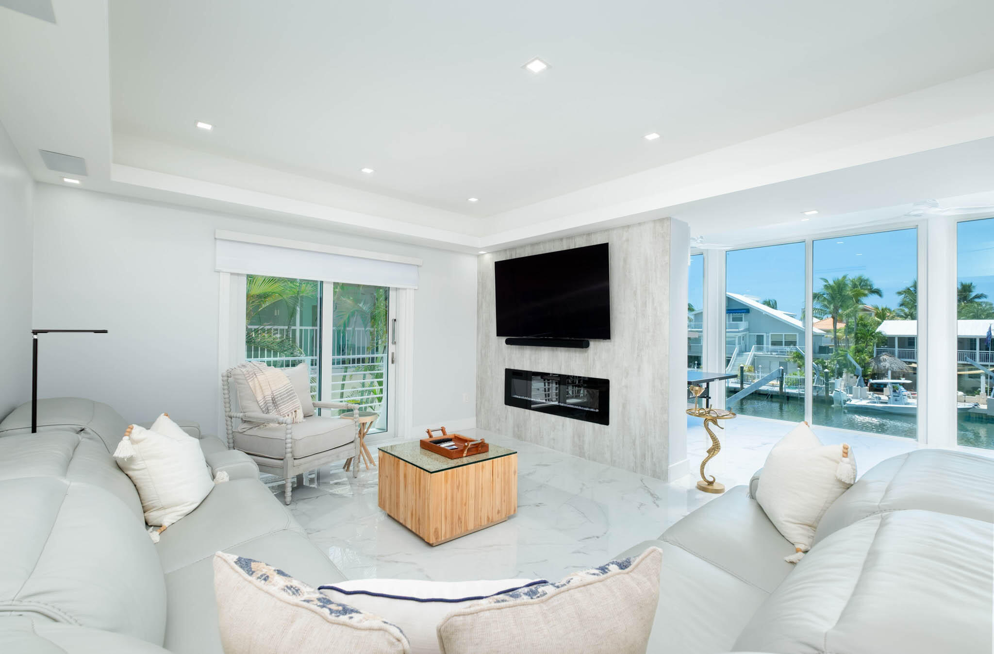 109 Giardino Drive Property Photo 14