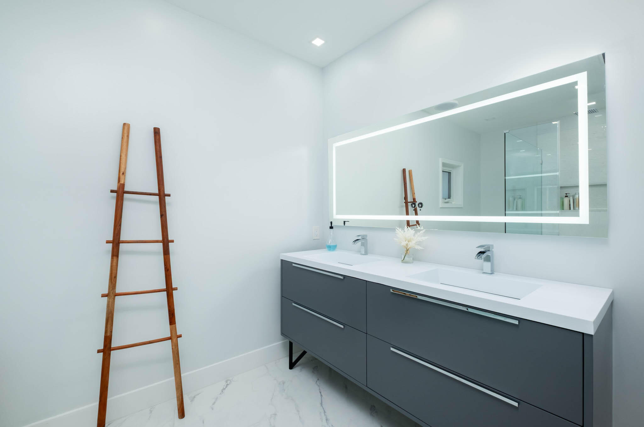 109 Giardino Drive Property Photo 31