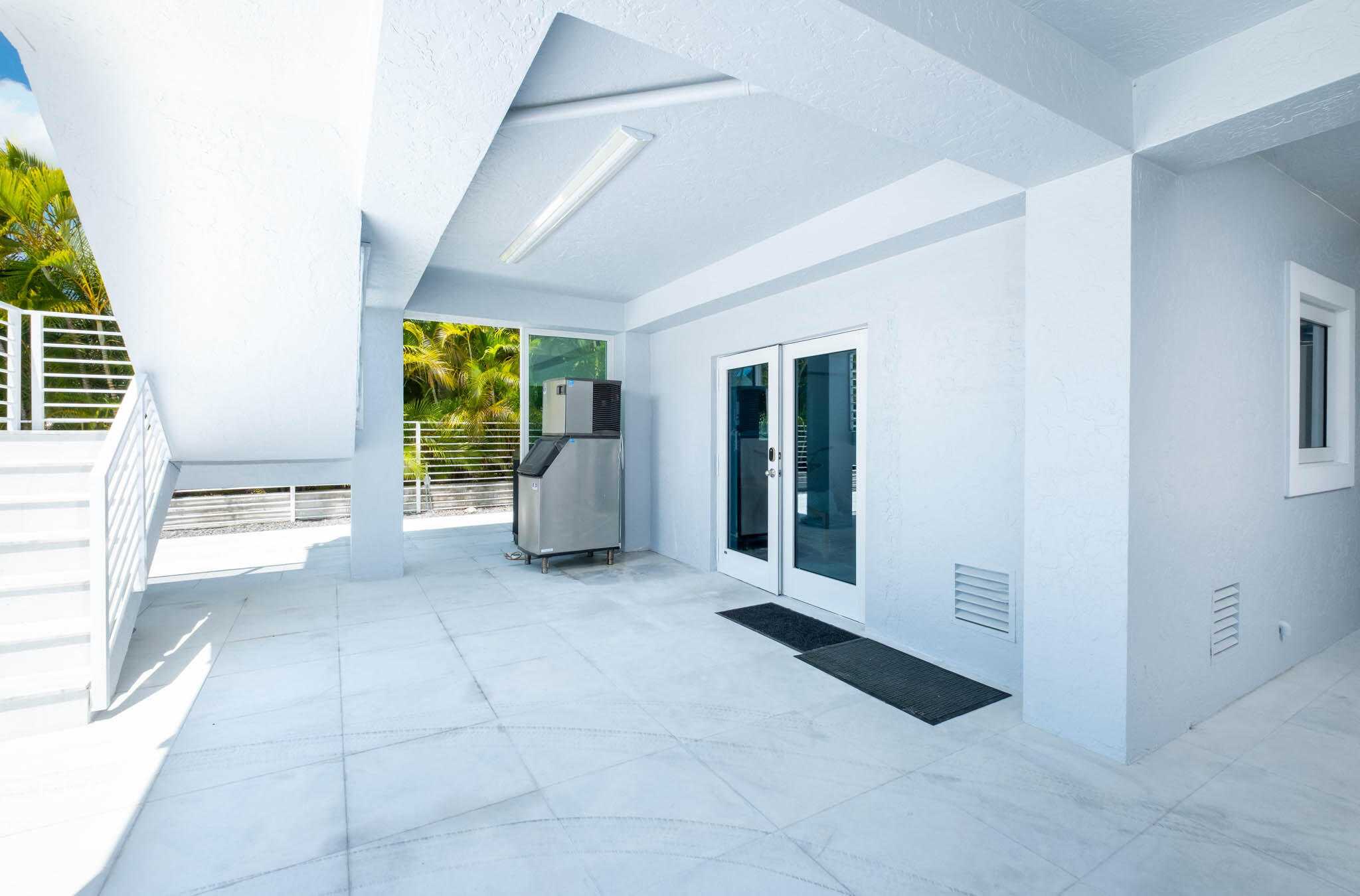 109 Giardino Drive Property Photo 41