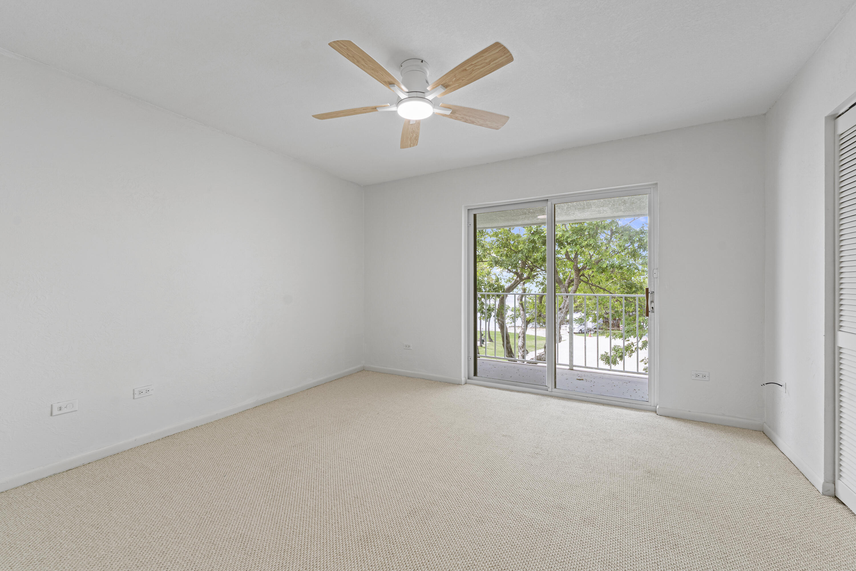 92550 Overseas Highway Apt 214 Property Photo 33