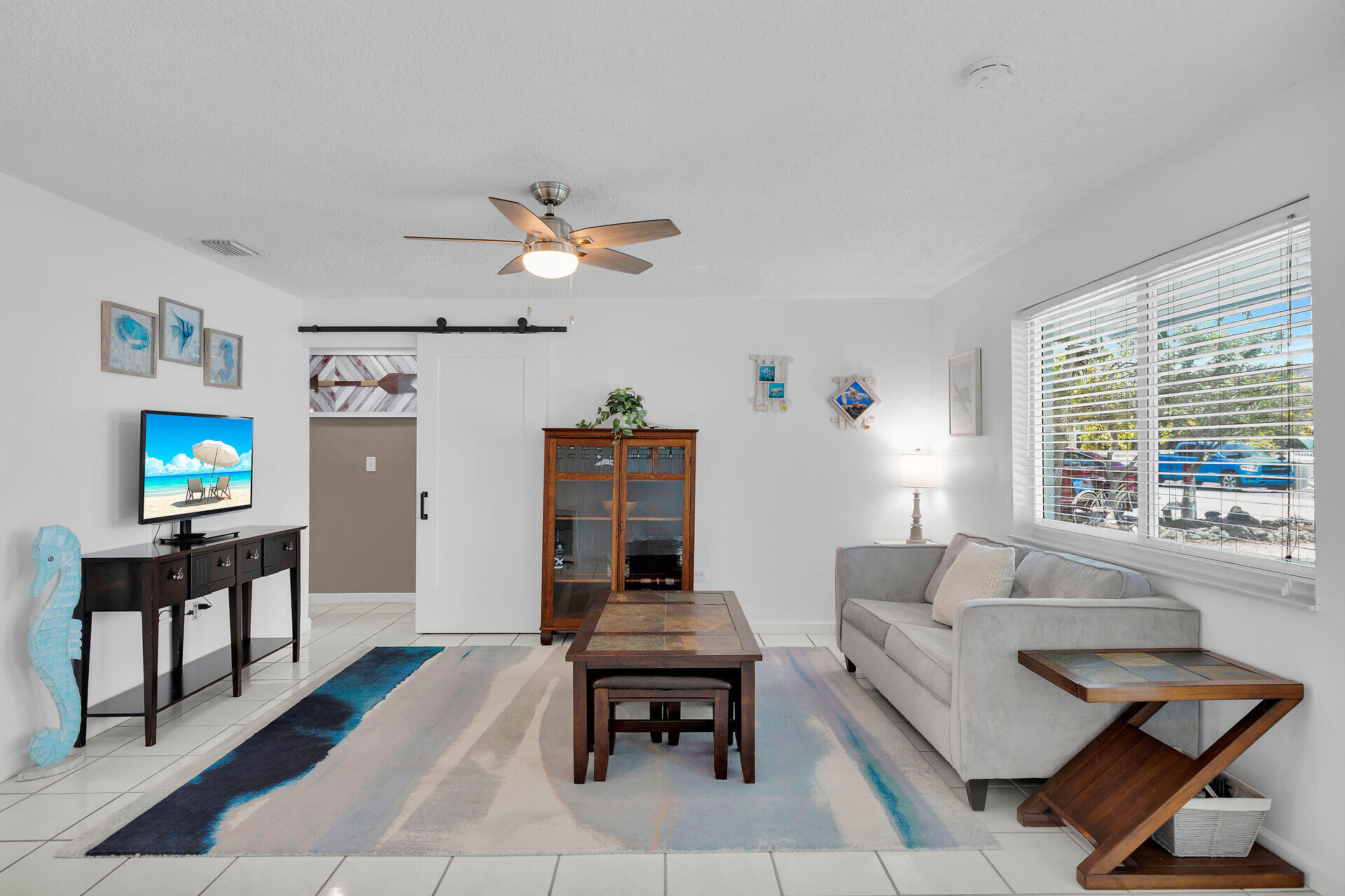 19 Se Marlin Avenue Property Photo 14