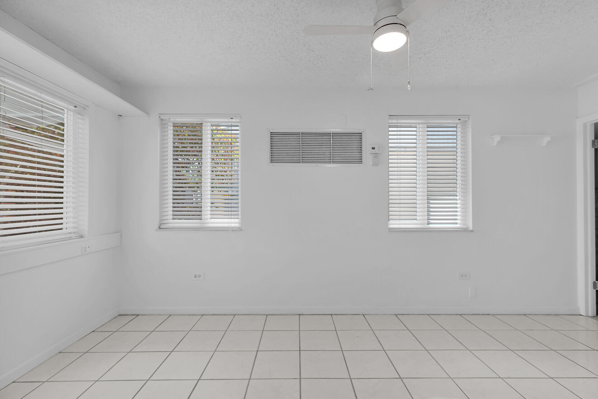 19 Se Marlin Avenue Property Photo 19