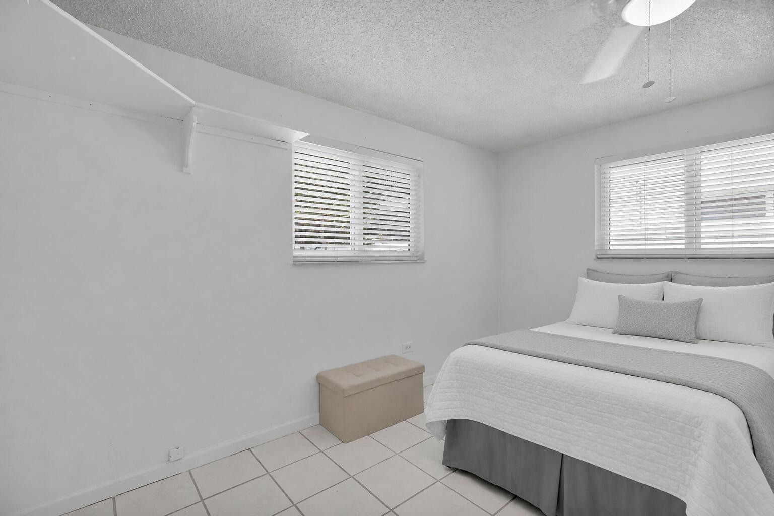 19 Se Marlin Avenue Property Photo 25