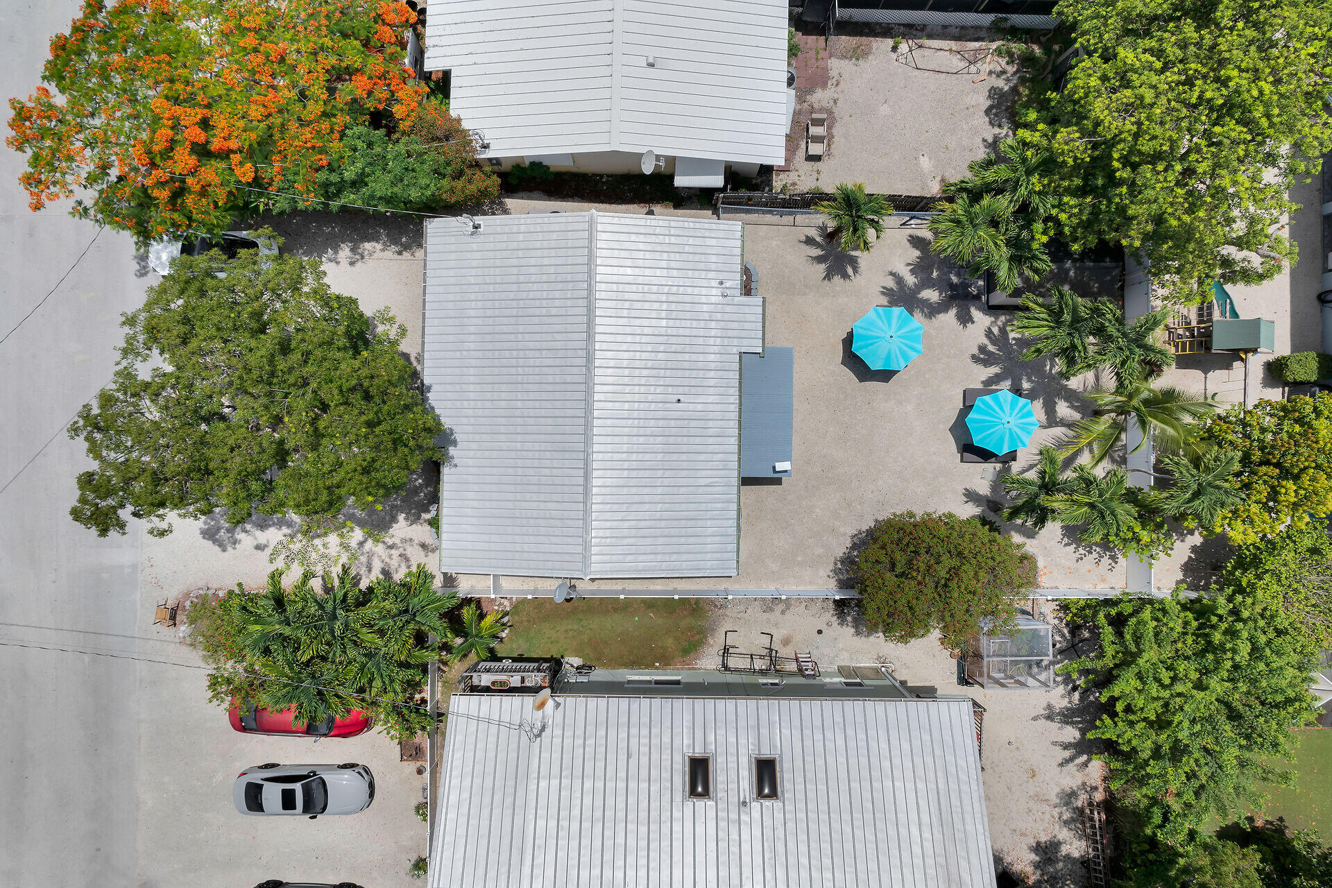 19 Se Marlin Avenue Property Photo 33