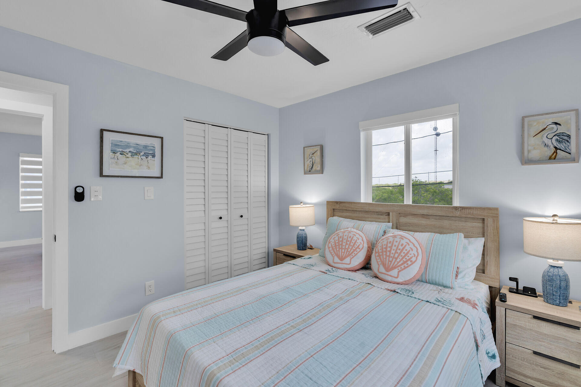 121 Long Key Lake Drive Property Photo 19