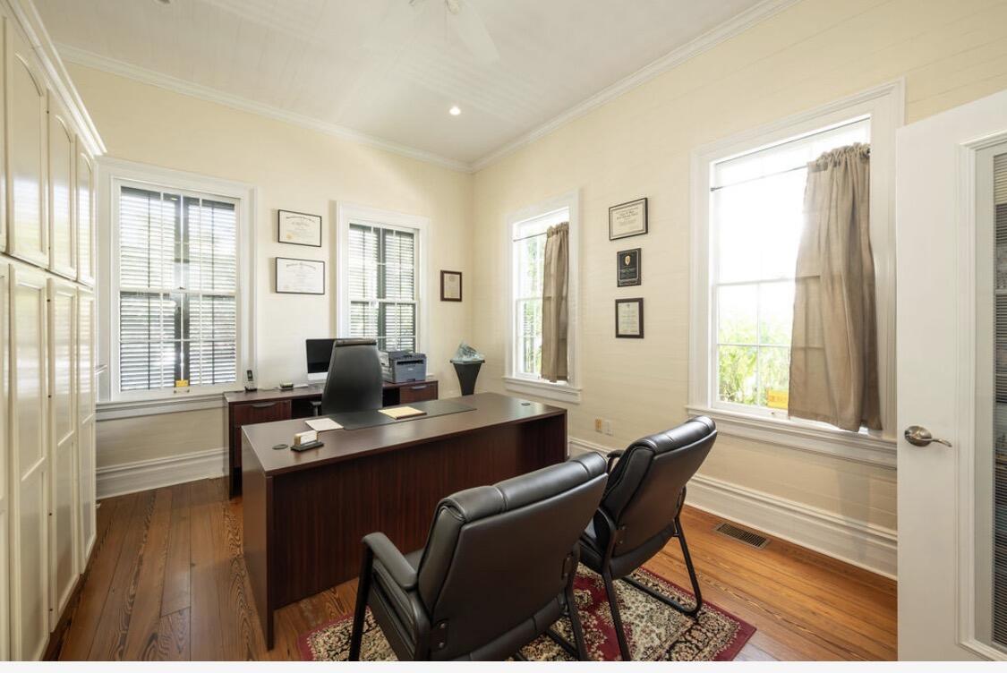 416 Fleming Street Property Photo 28