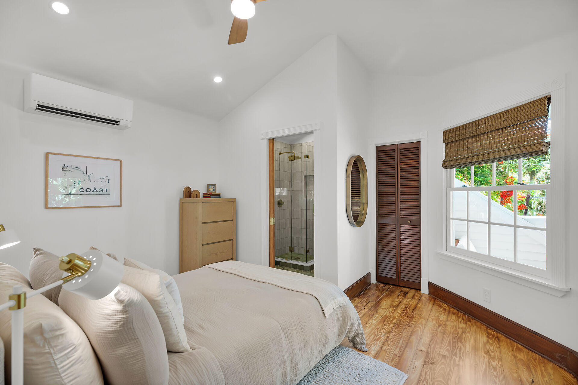 1033 Catherine Street Property Photo 22