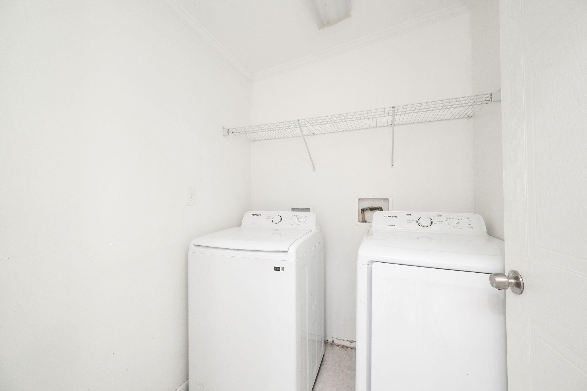 96 John Street Property Photo 14