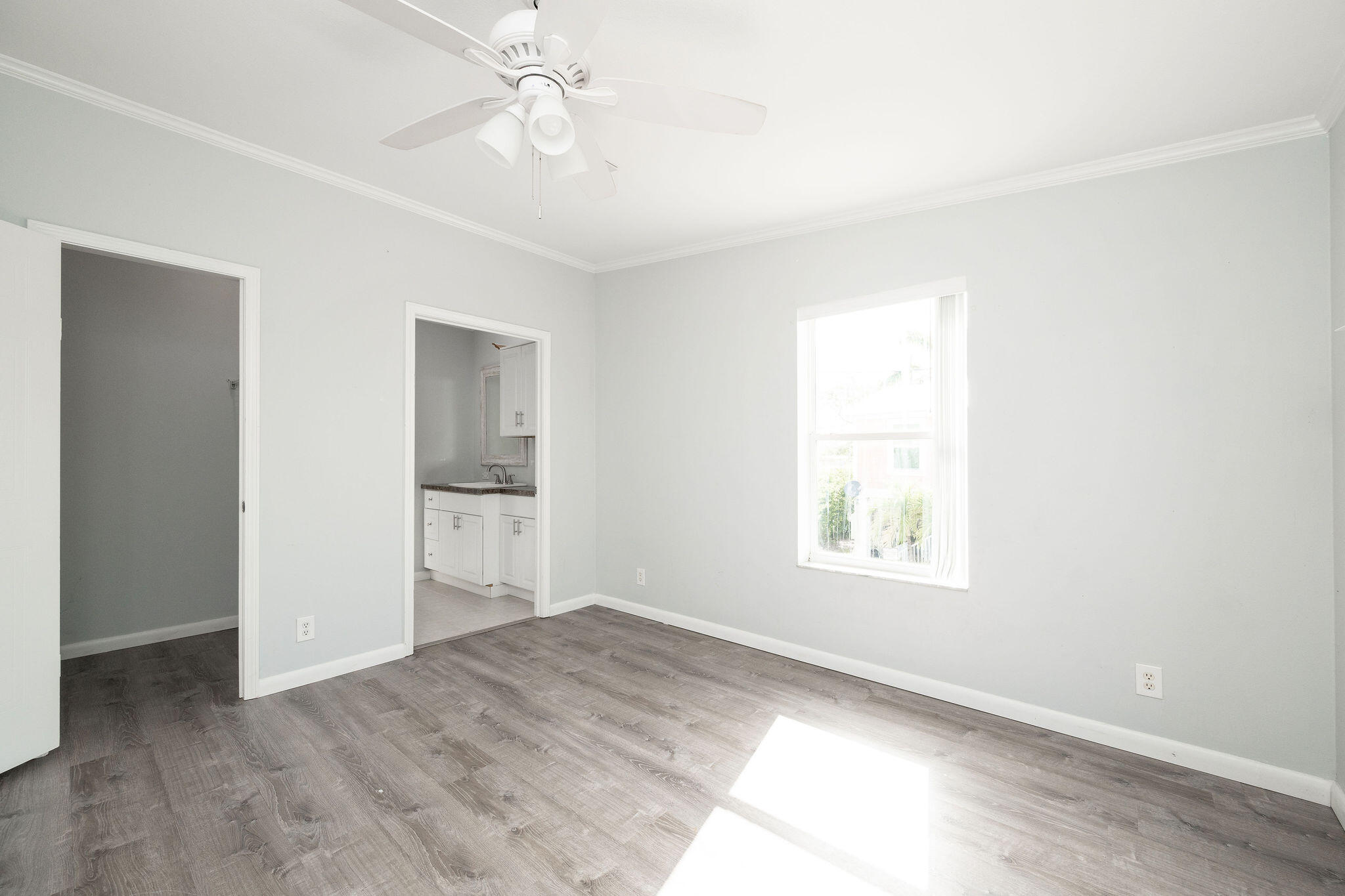 96 John Street Property Photo 19