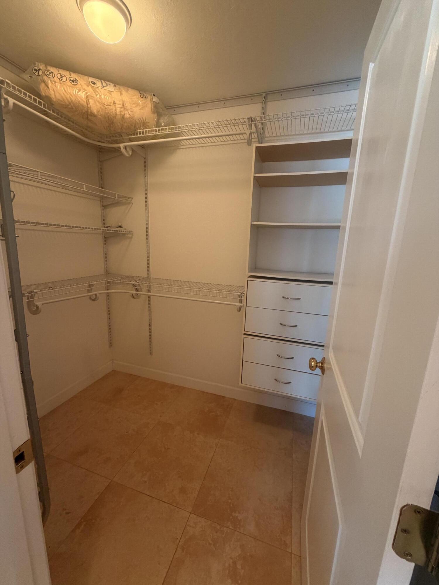 239 Plantation Avenue Property Photo 16