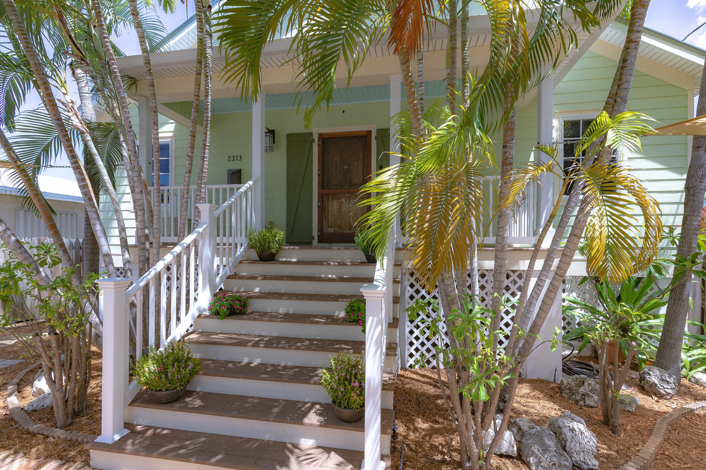 2313 Fogarty Avenue Property Photo 4